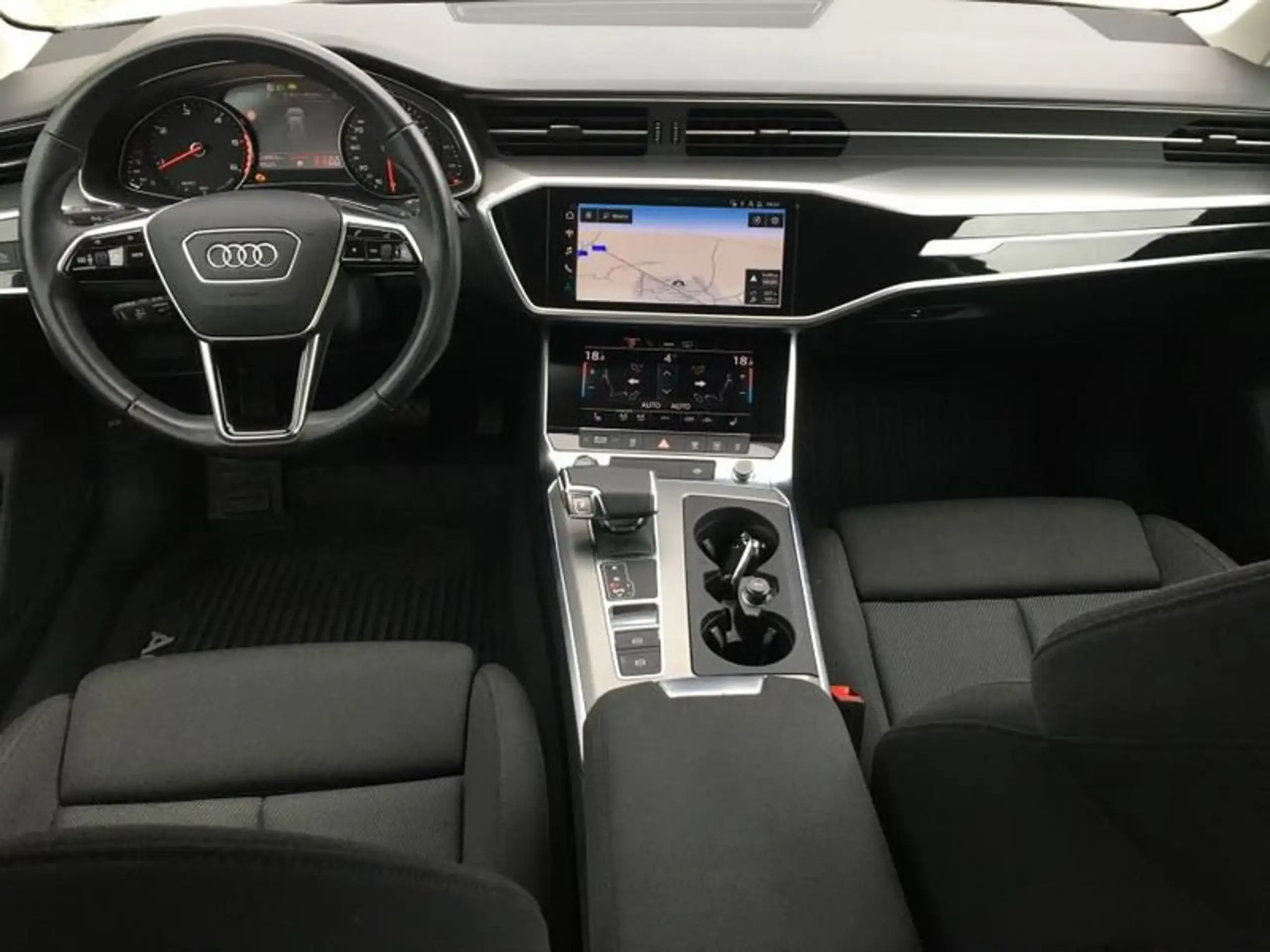 Audi - A6