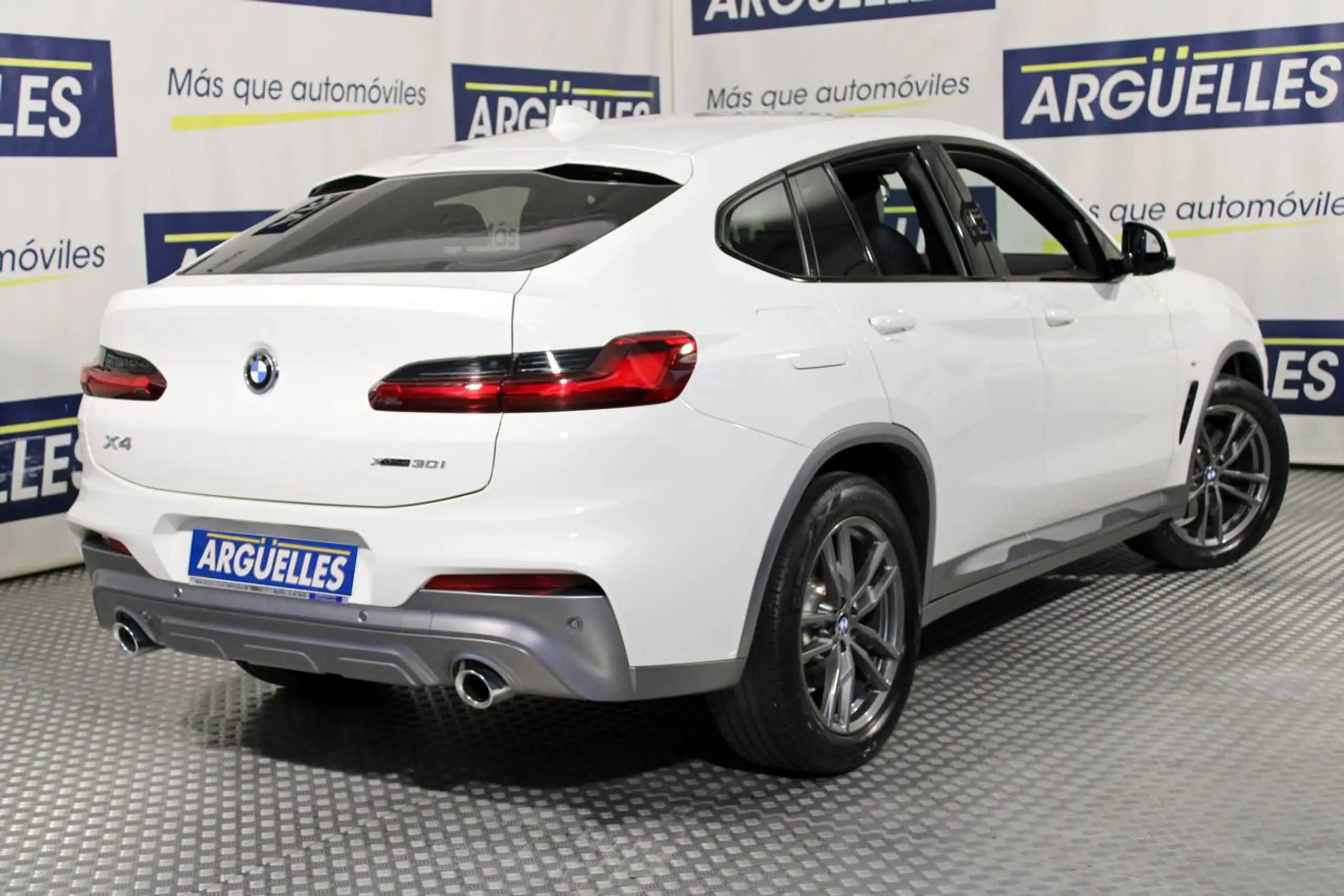 BMW - X4