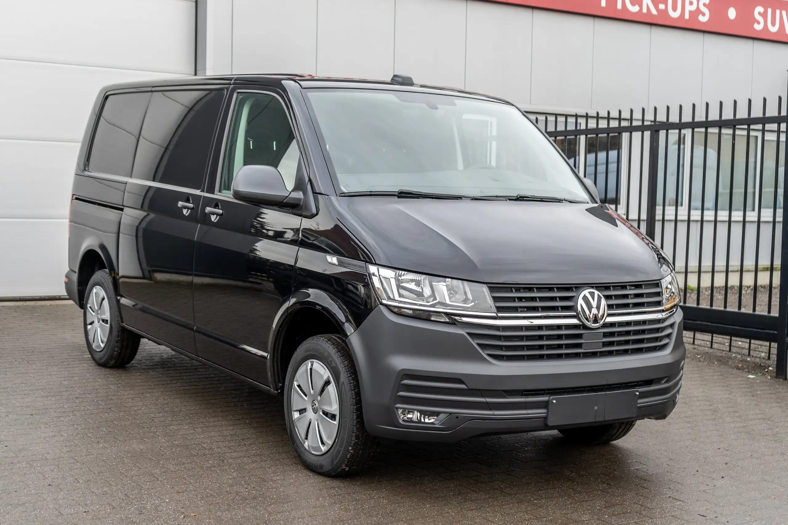 Volkswagen - T6.1 Transporter