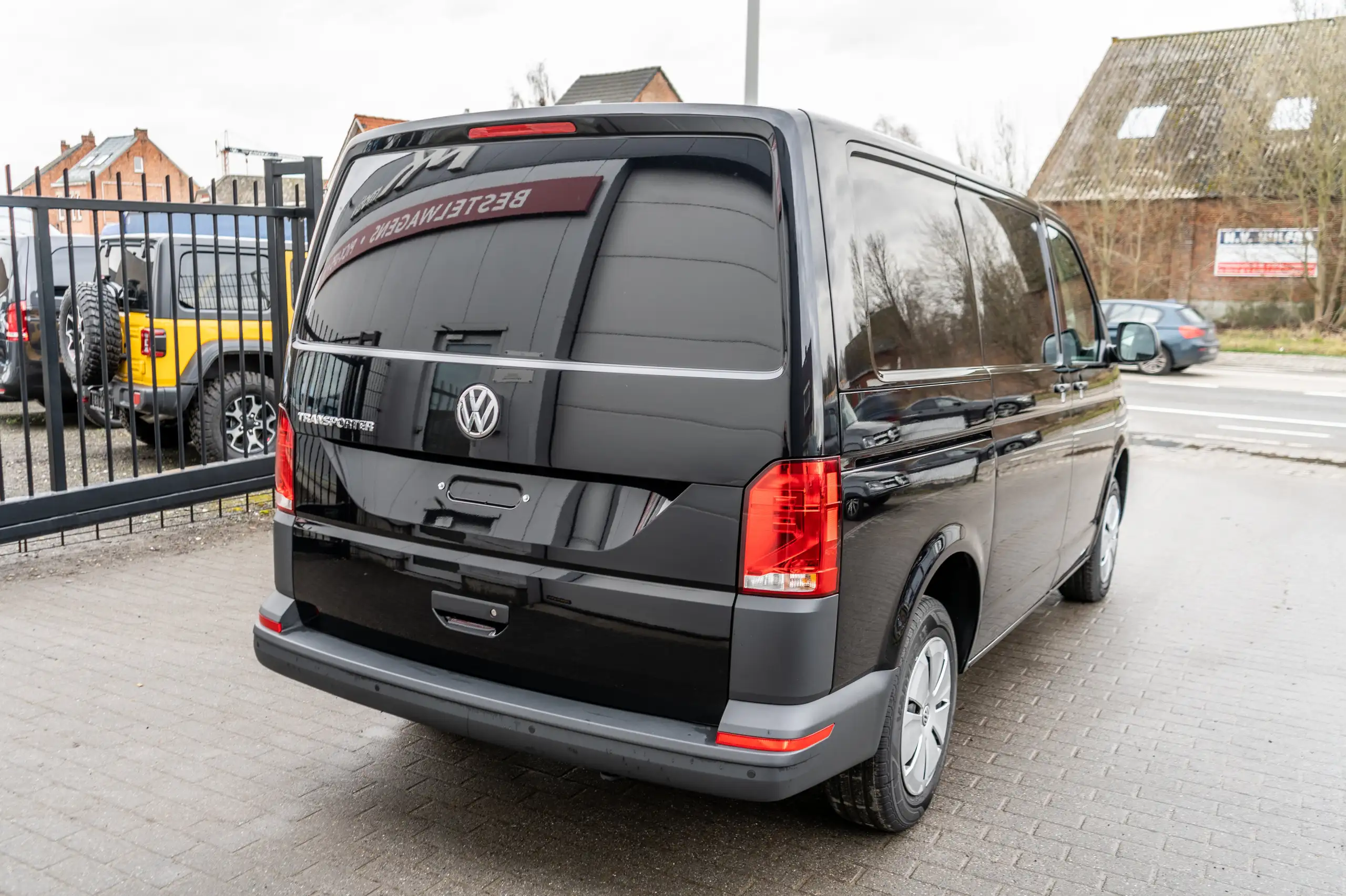 Volkswagen - T6.1 Transporter