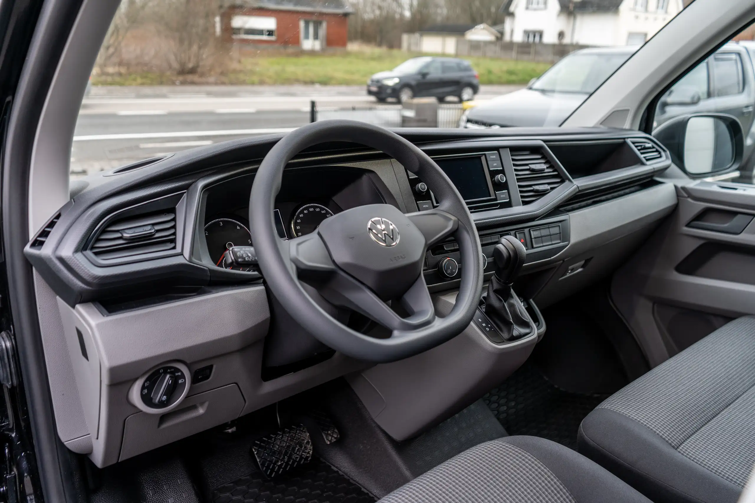 Volkswagen - T6.1 Transporter