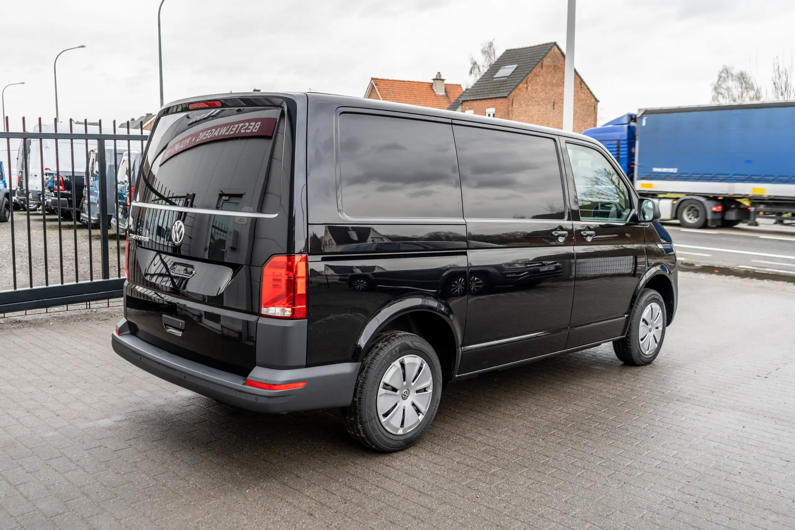 Volkswagen - T6.1 Transporter