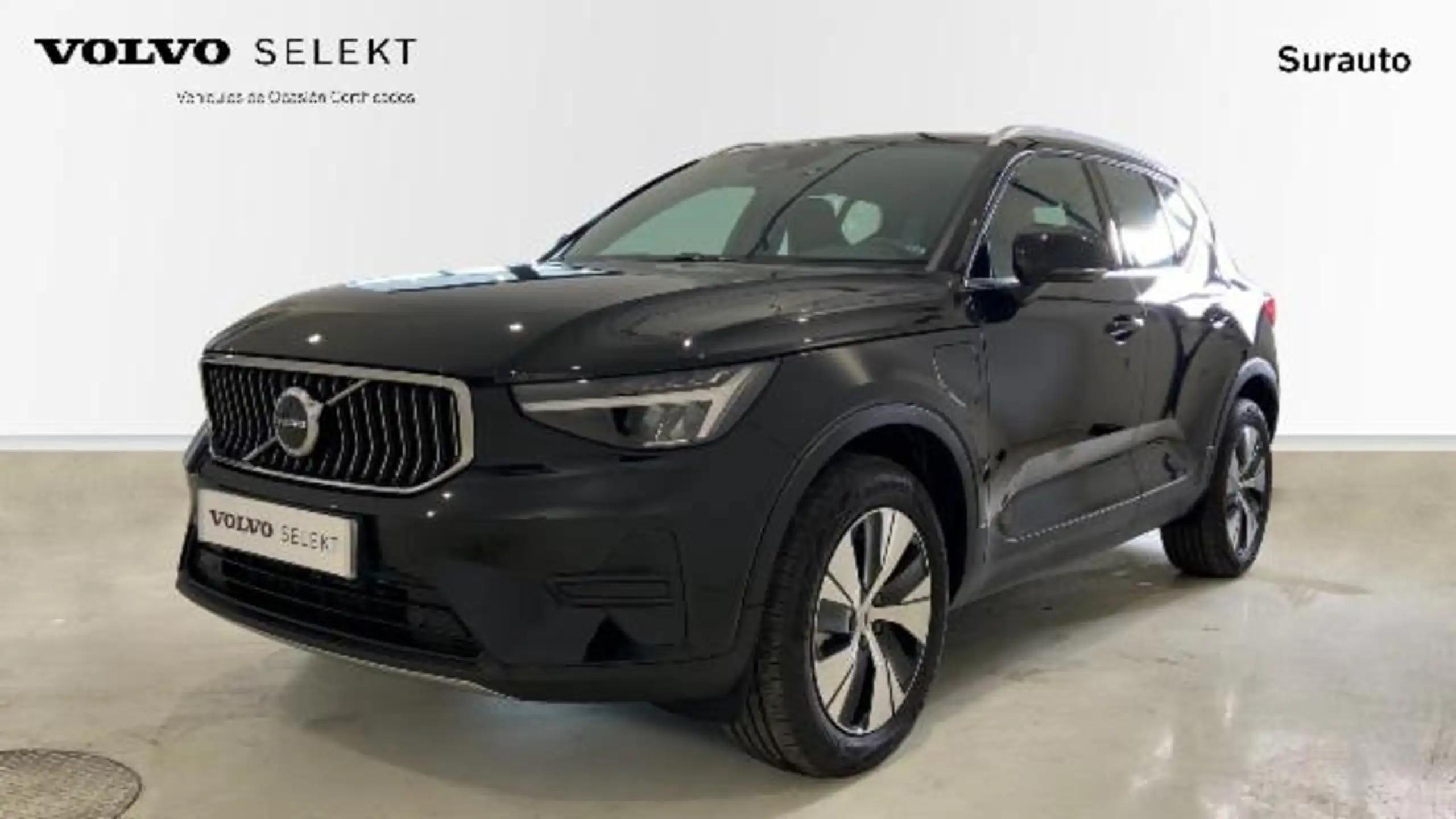 Volvo - XC40