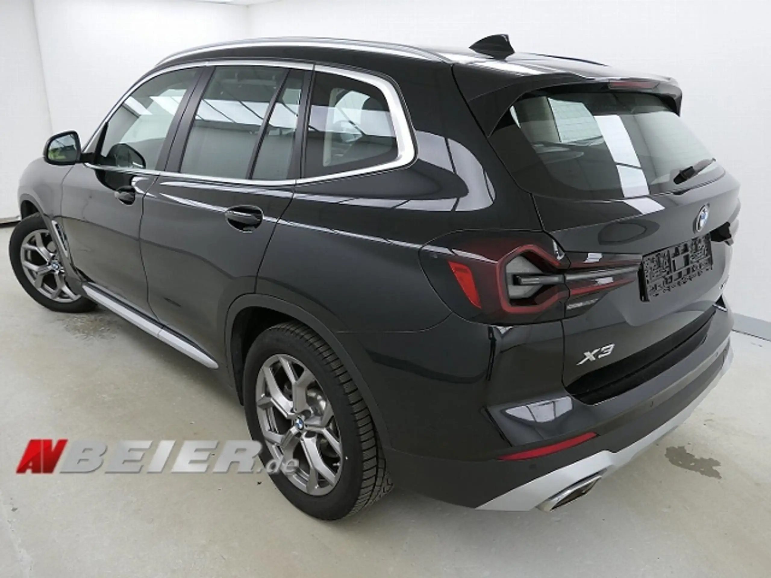 BMW - X3