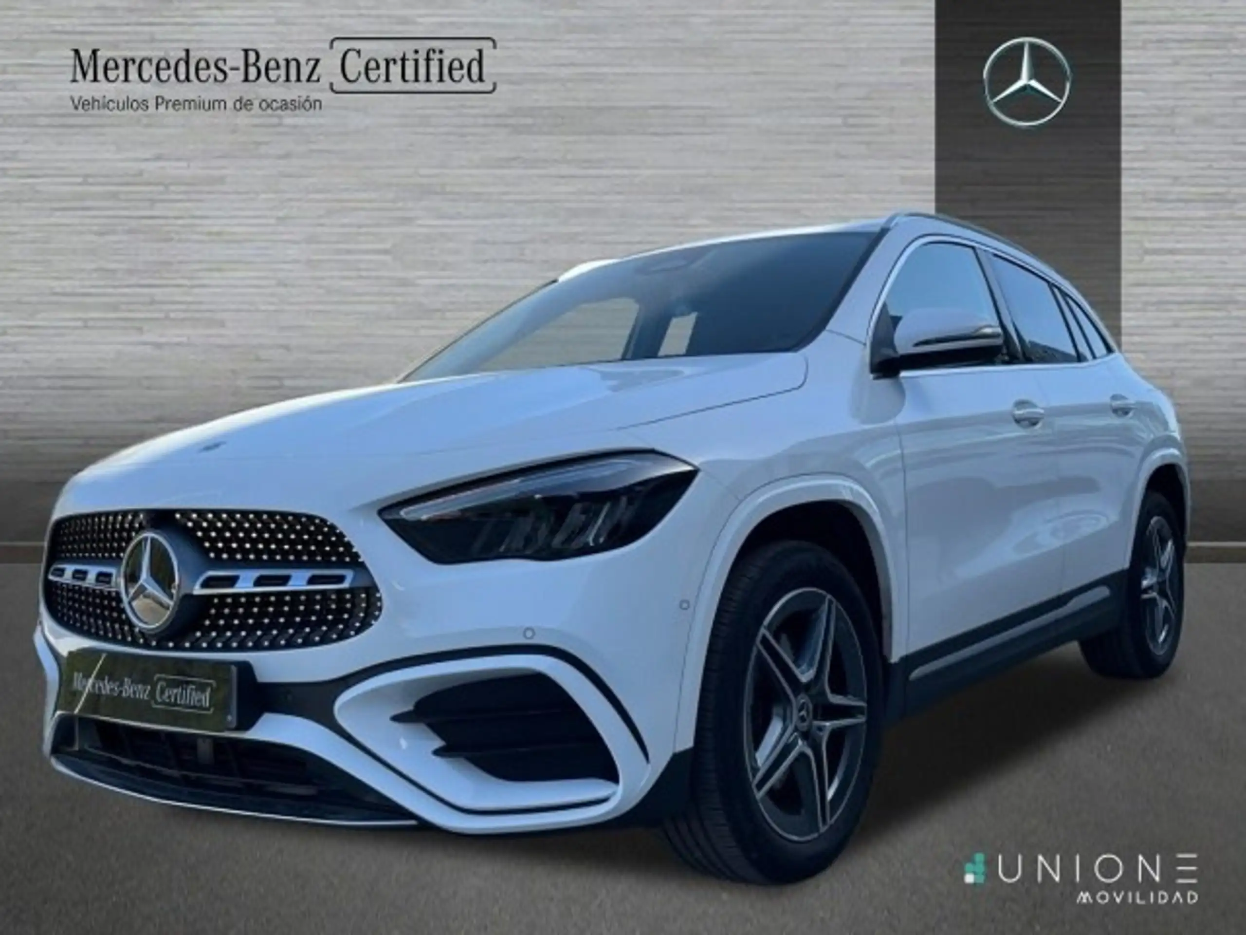 Mercedes-Benz - GLA 250