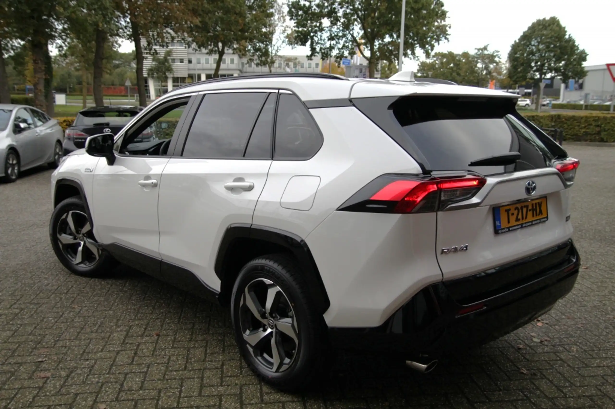 Toyota - RAV 4