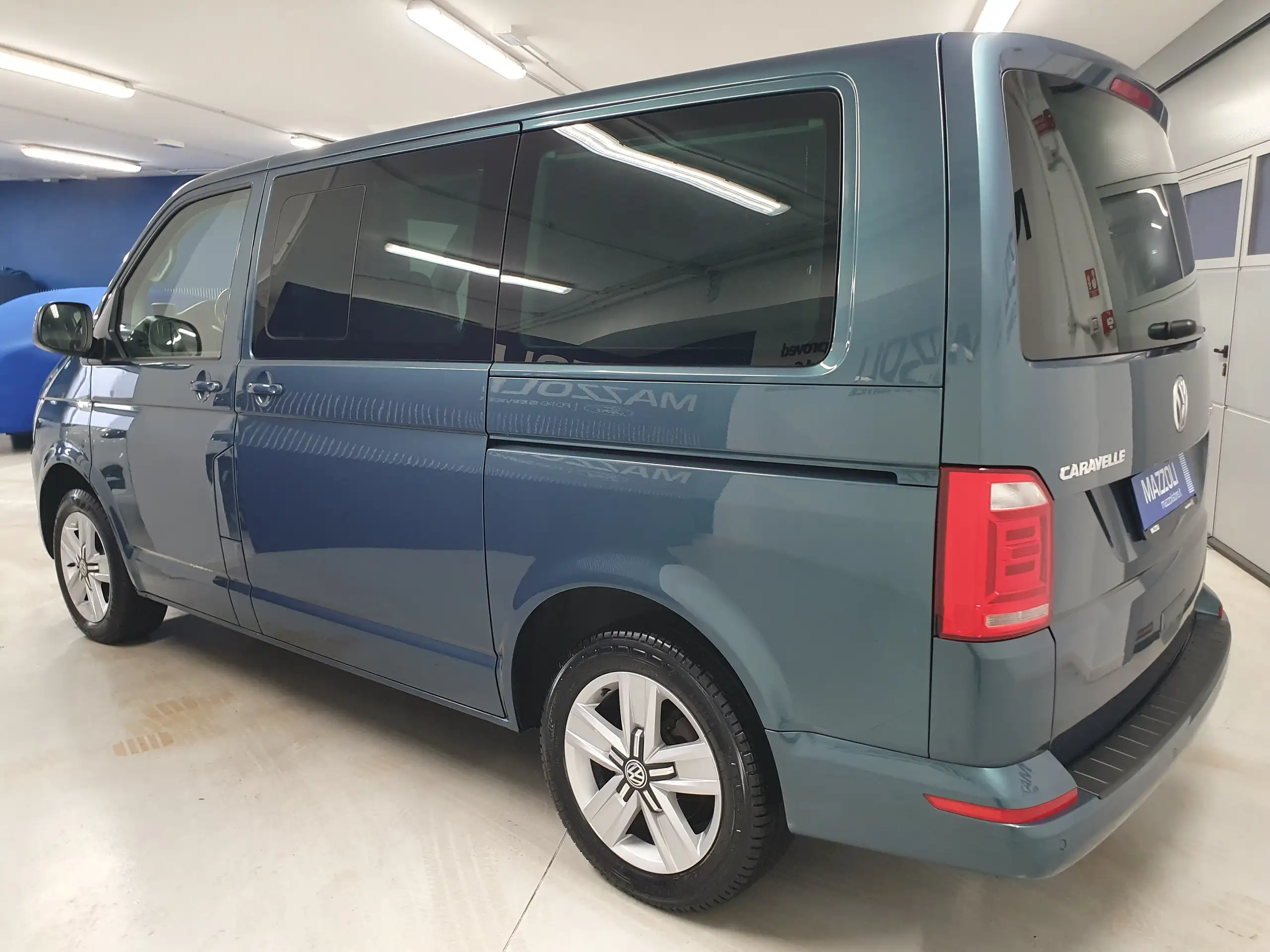 Volkswagen - T6.1 Caravelle