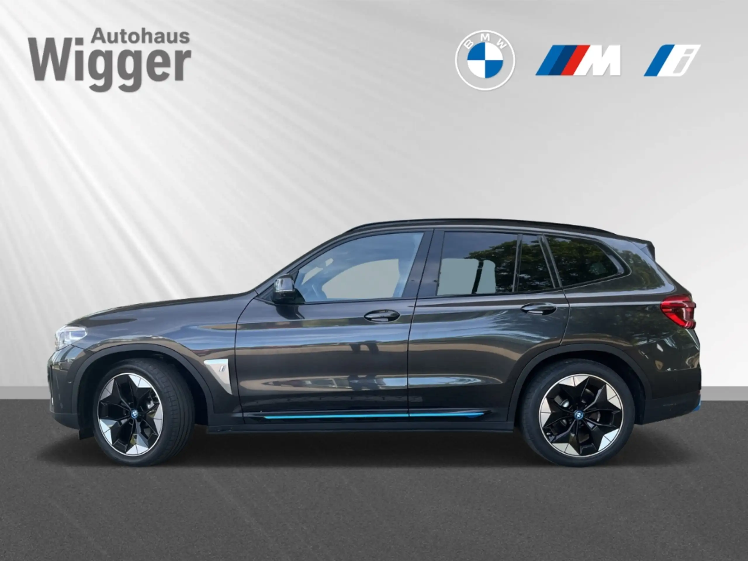 BMW - iX3