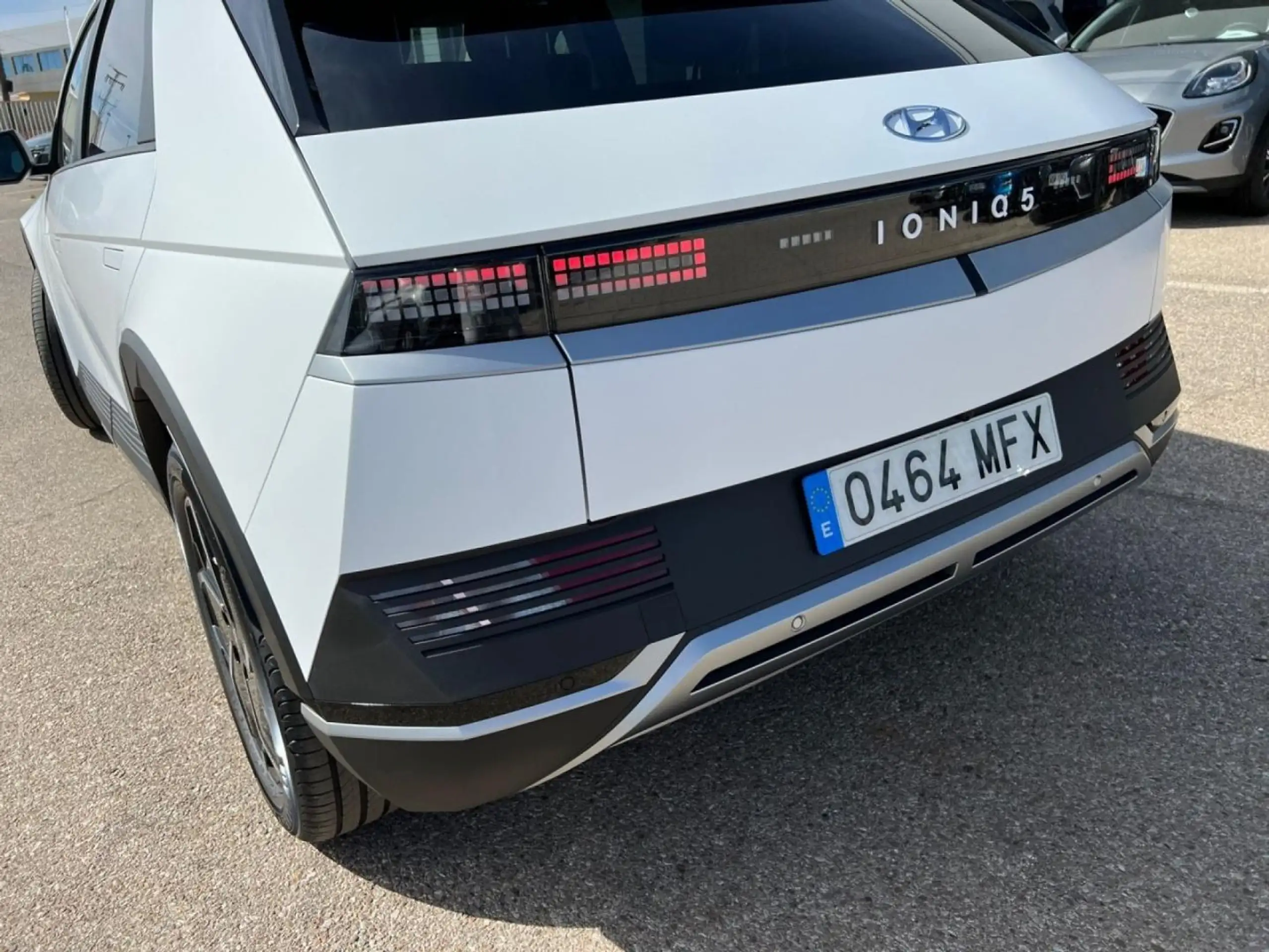 Hyundai - IONIQ 5