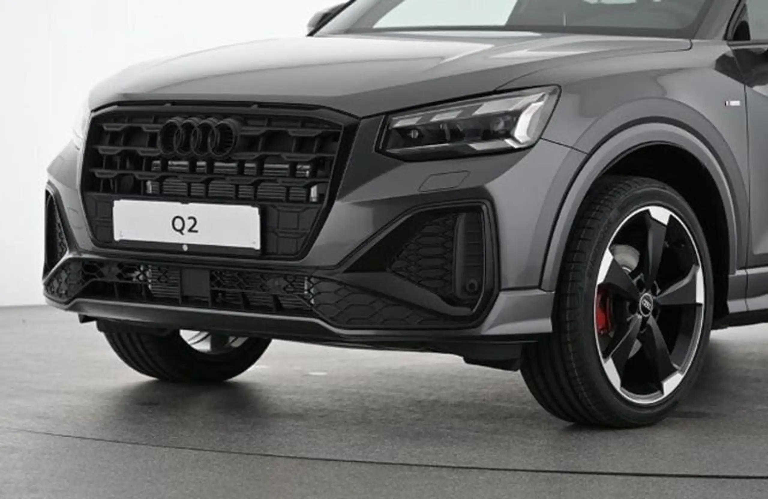 Audi - Q2