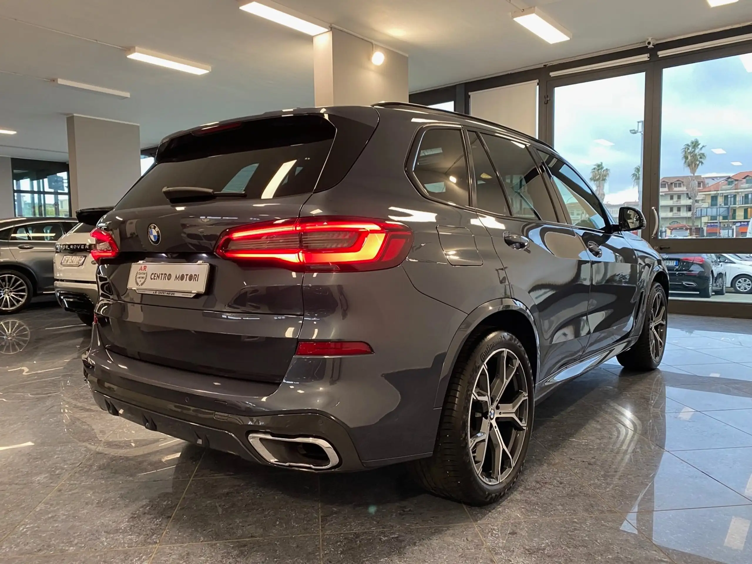 BMW - X5