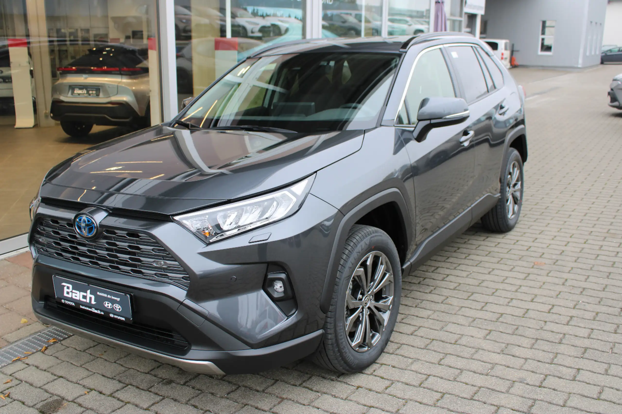 Toyota - RAV 4