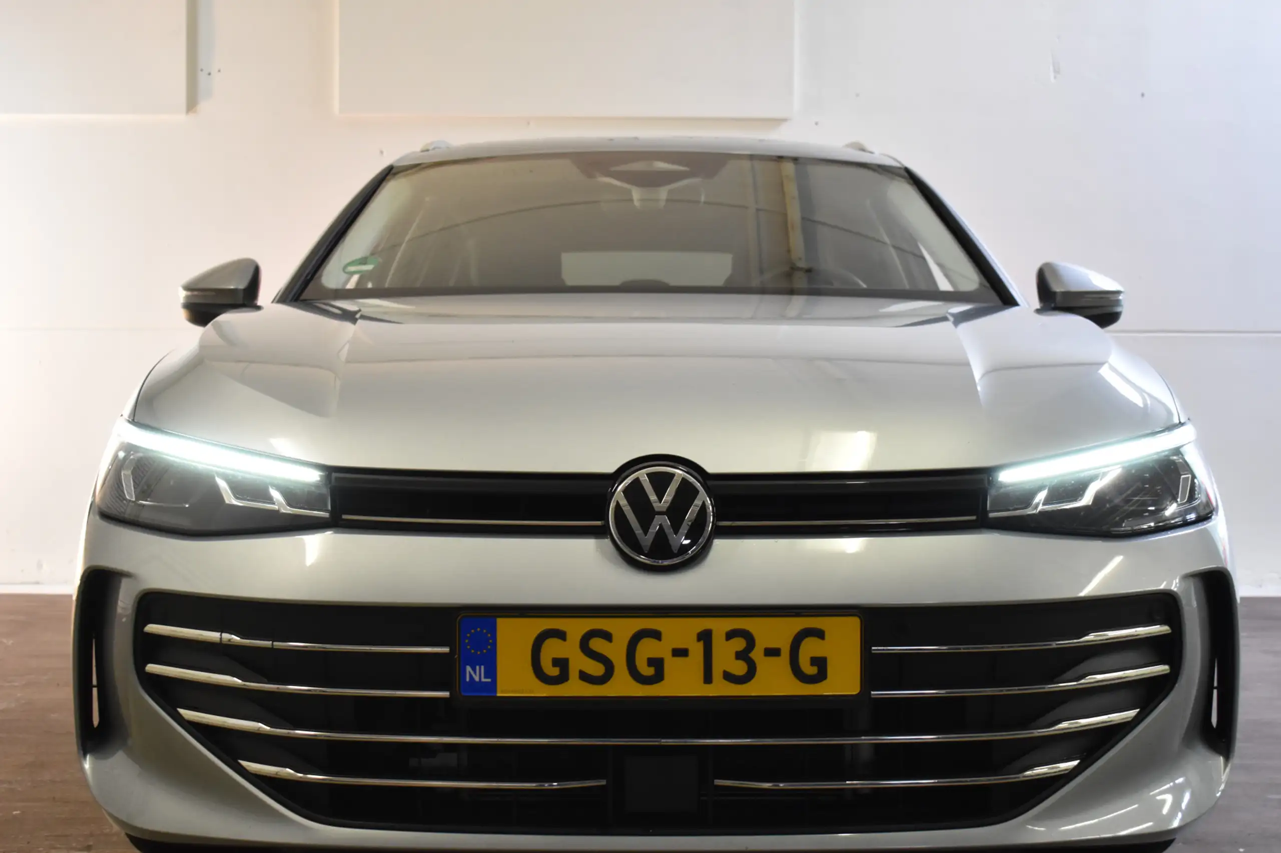 Volkswagen - Passat Variant