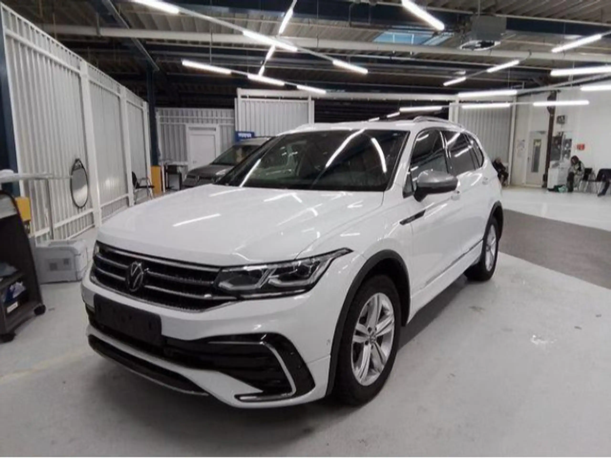 Volkswagen - Tiguan Allspace