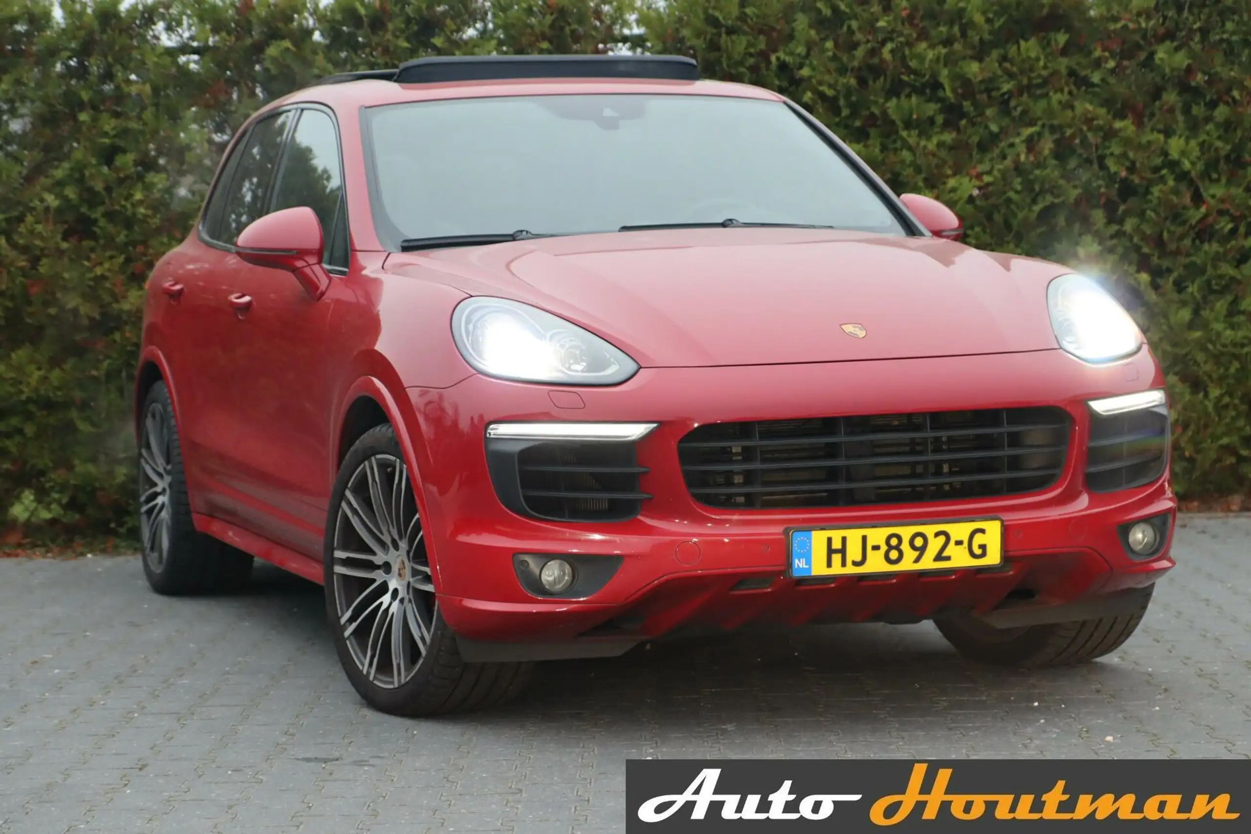 Porsche - Cayenne