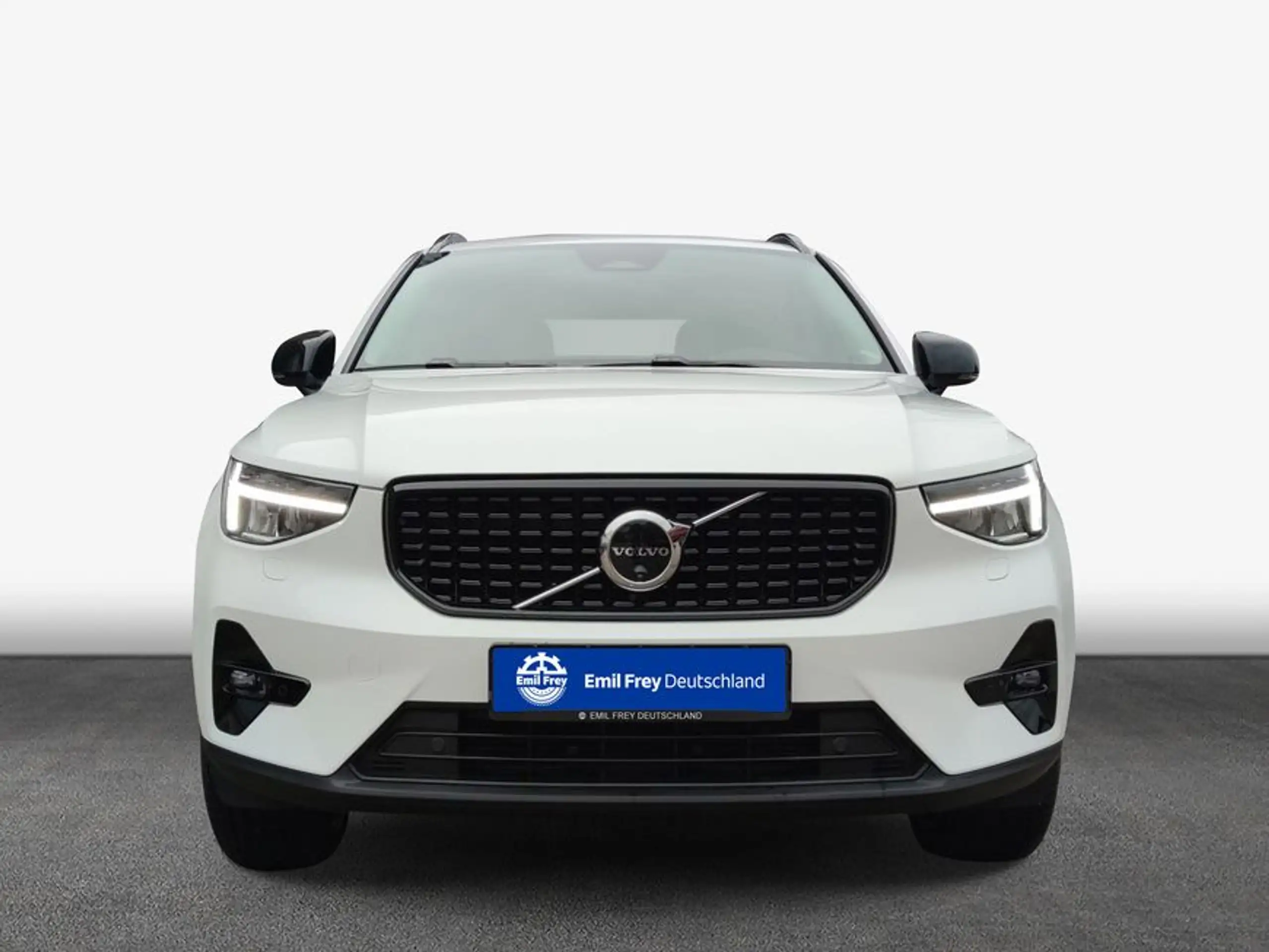 Volvo - XC40