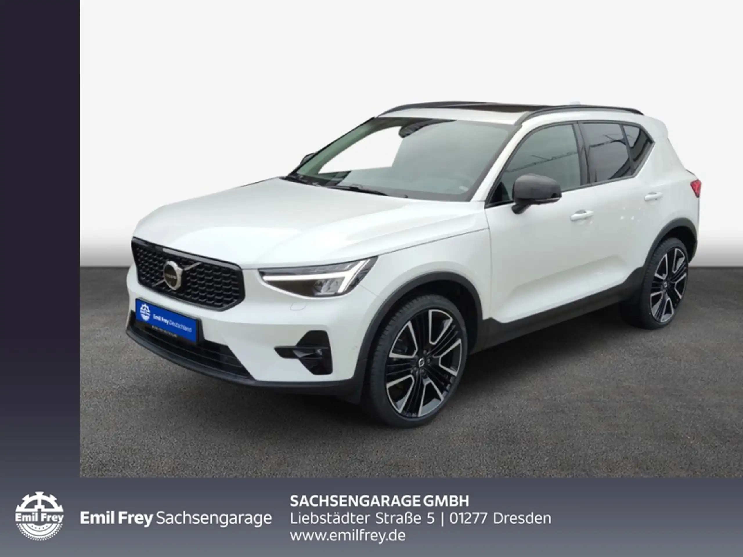 Volvo - XC40