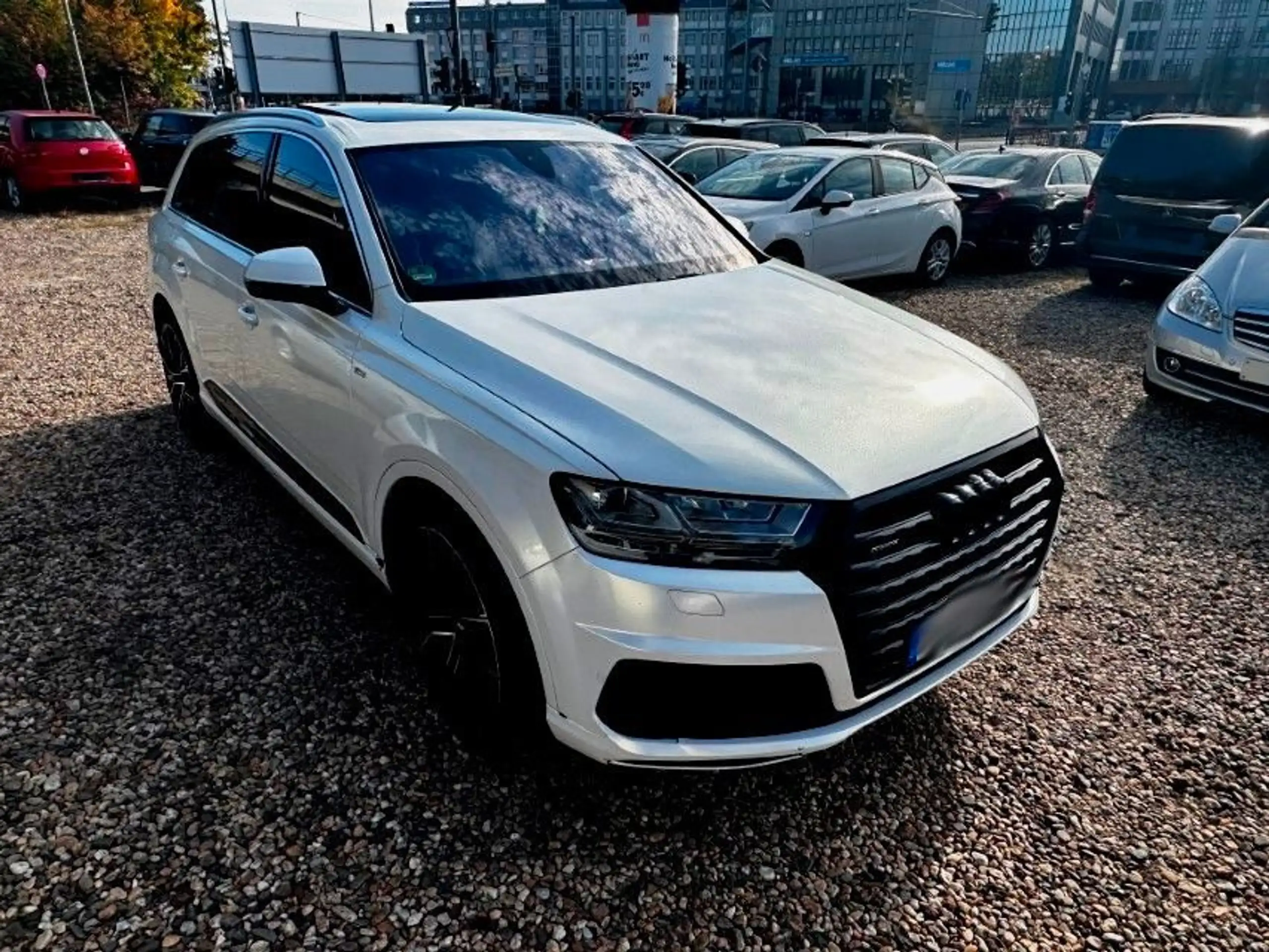 Audi - Q7