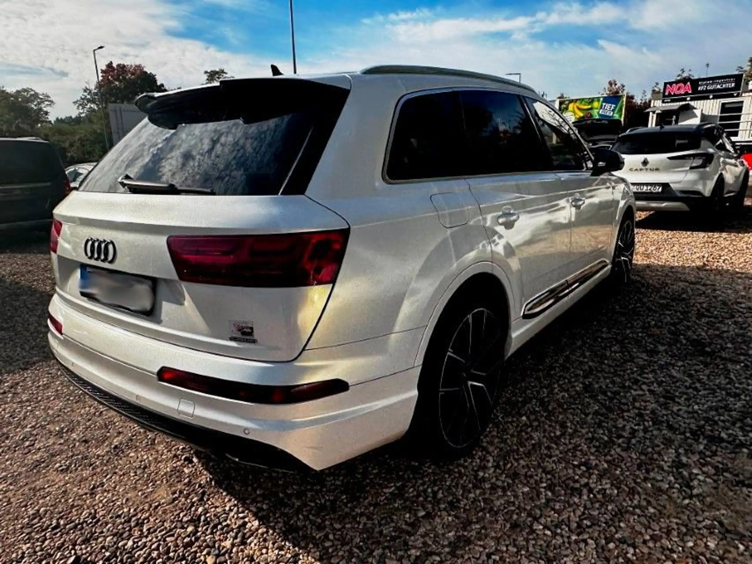 Audi - Q7