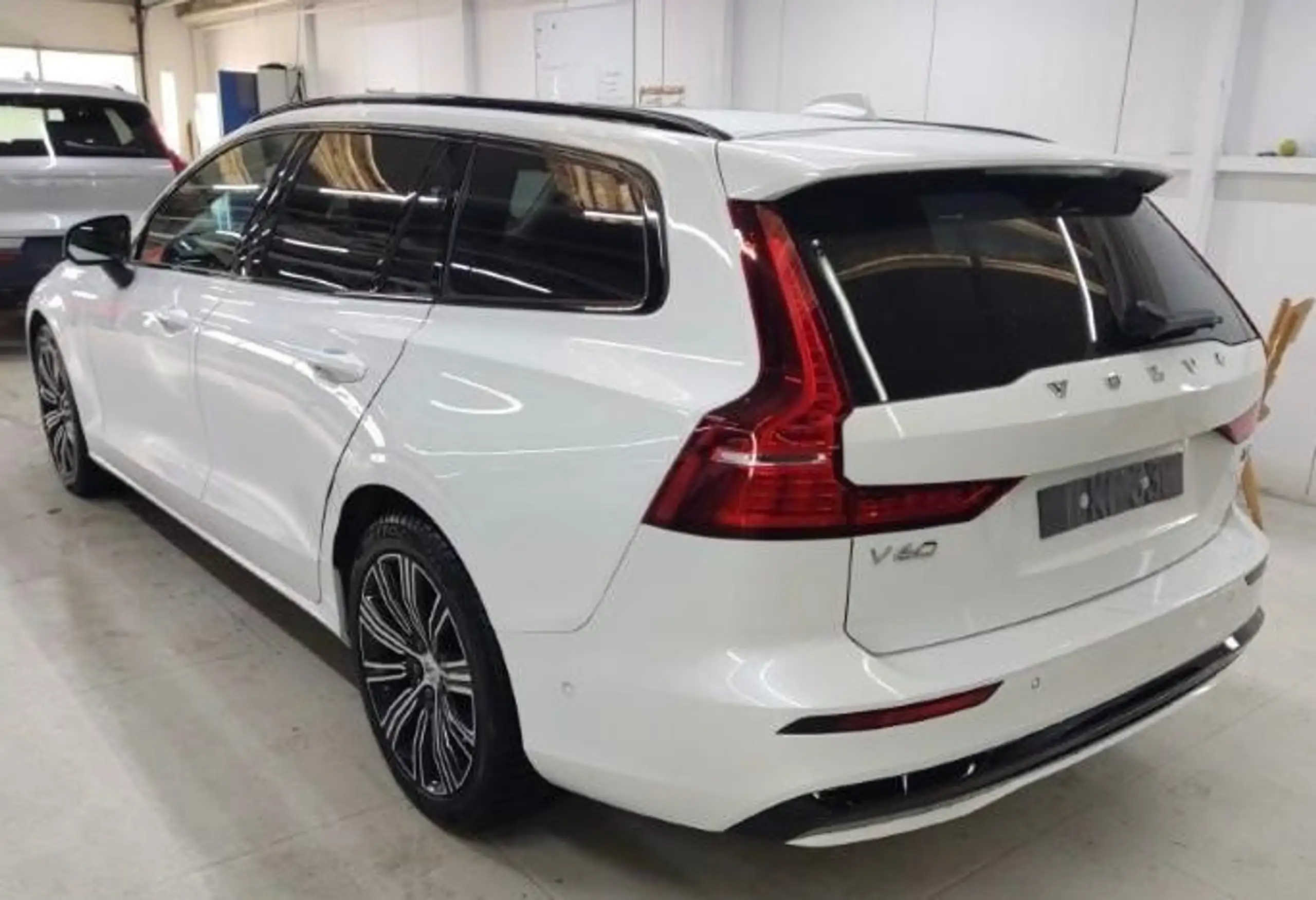 Volvo - V60