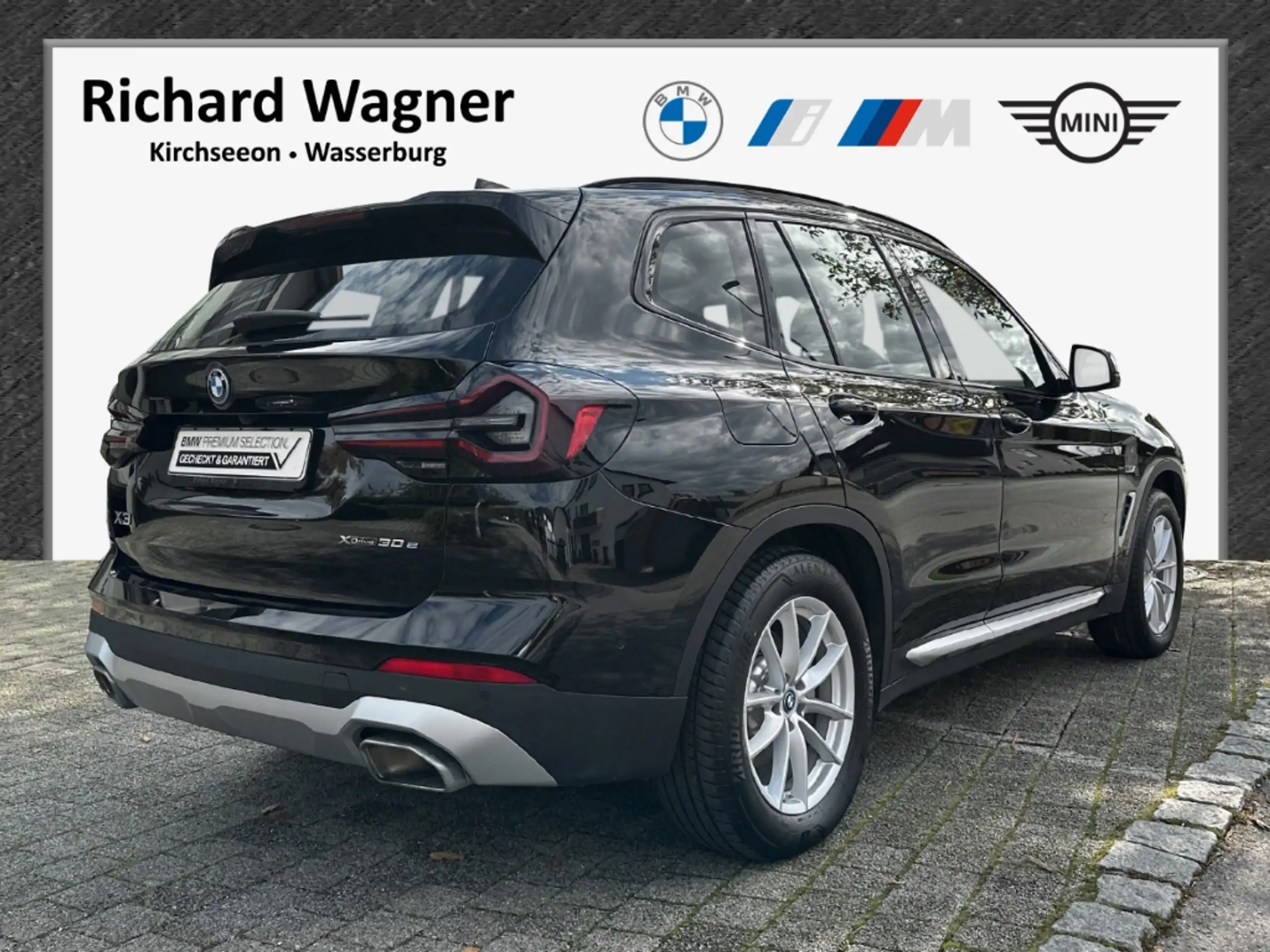 BMW - X3