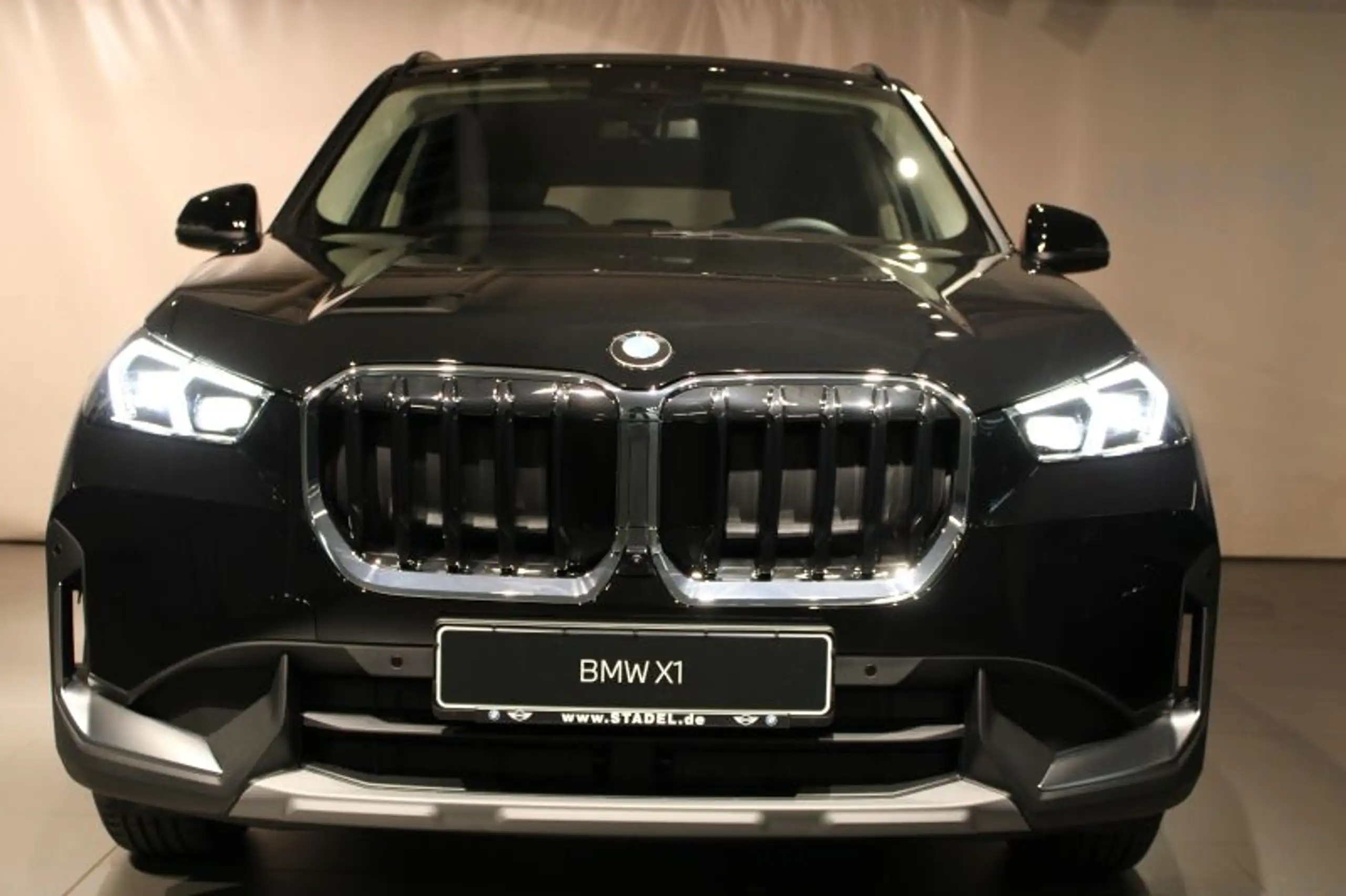 BMW - X1