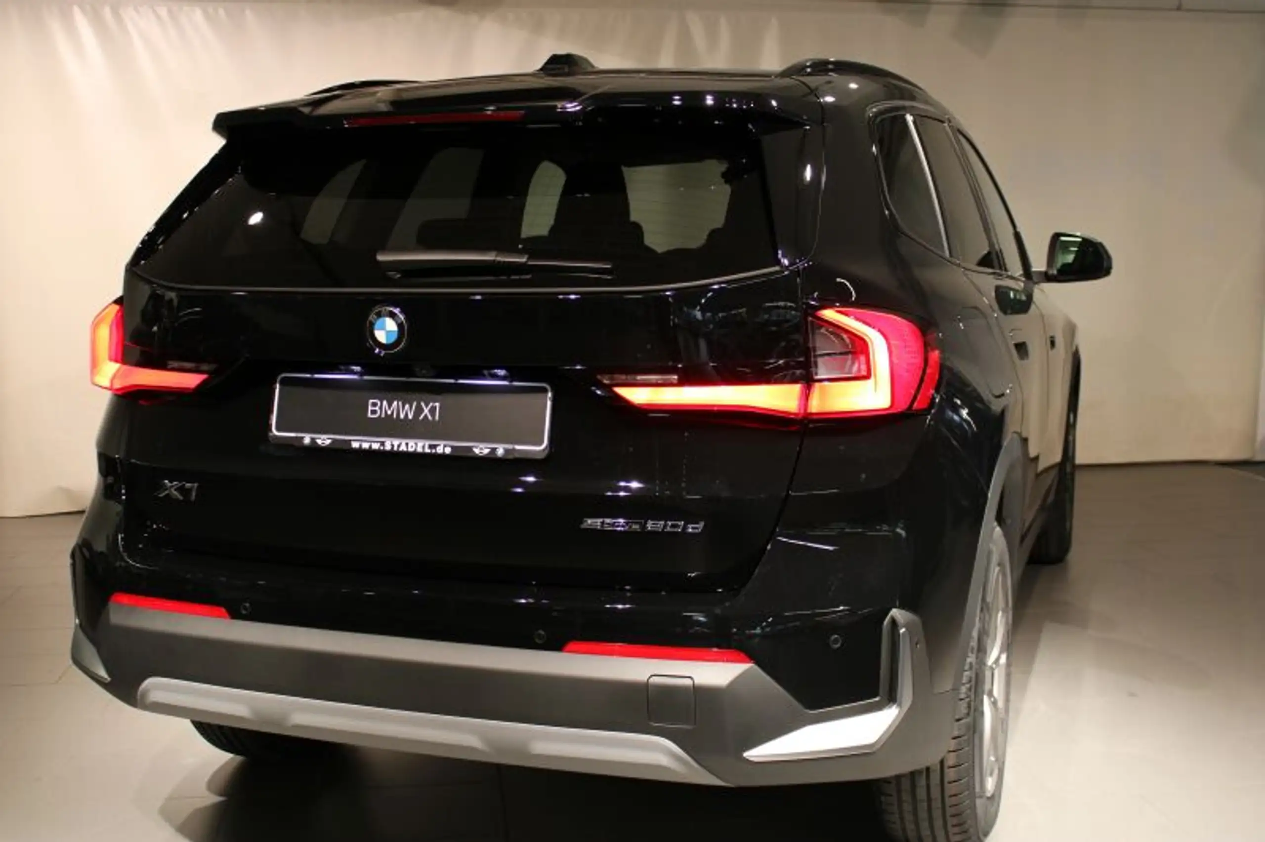 BMW - X1