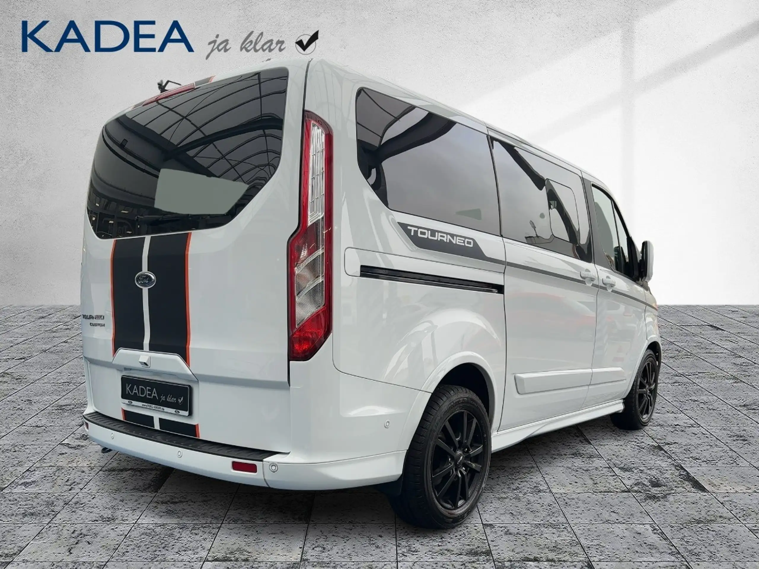 Ford - Tourneo Custom