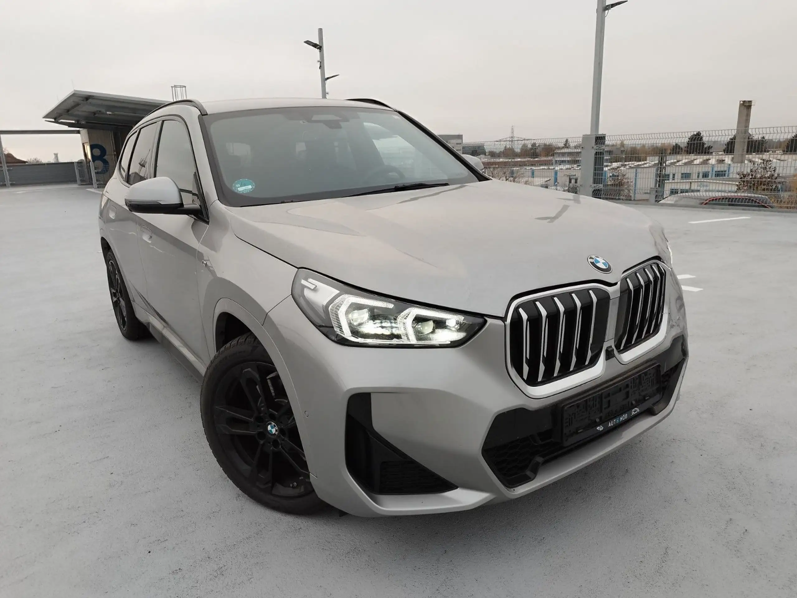 BMW - X1