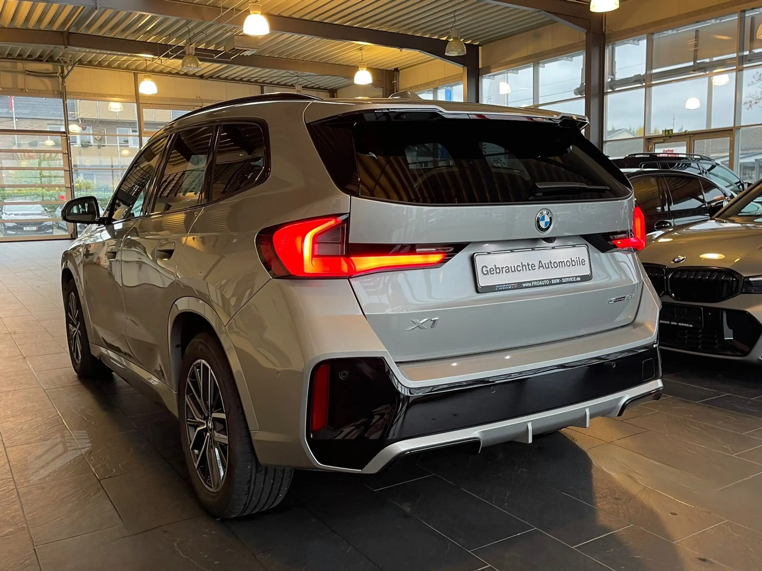 BMW - X1