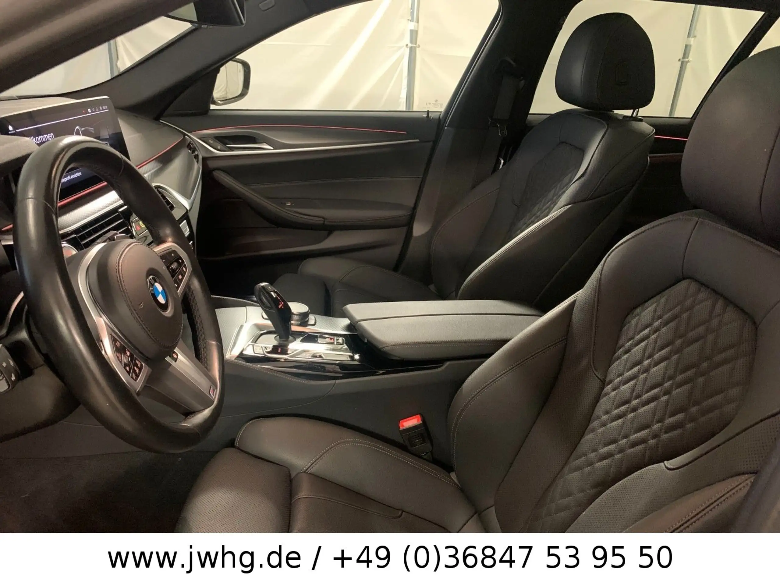 BMW - 530