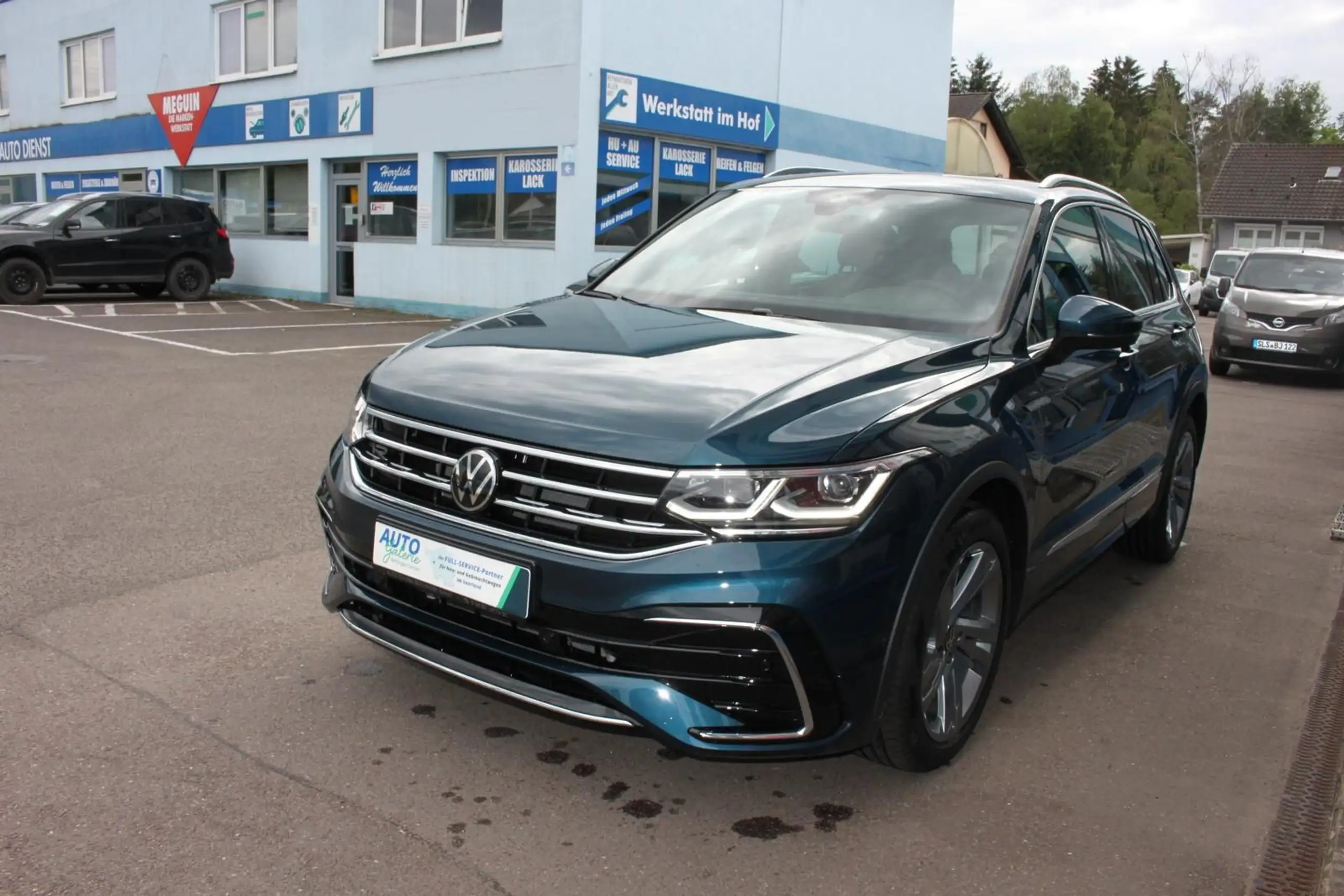 Volkswagen - Tiguan