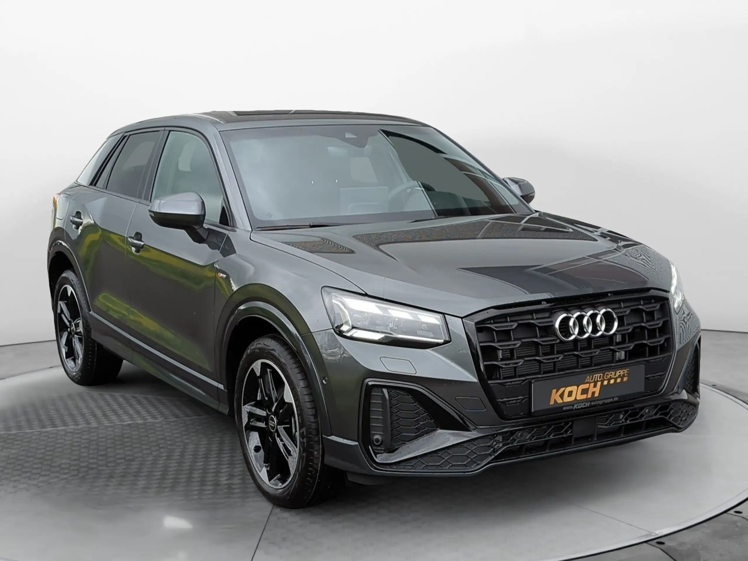 Audi - Q2