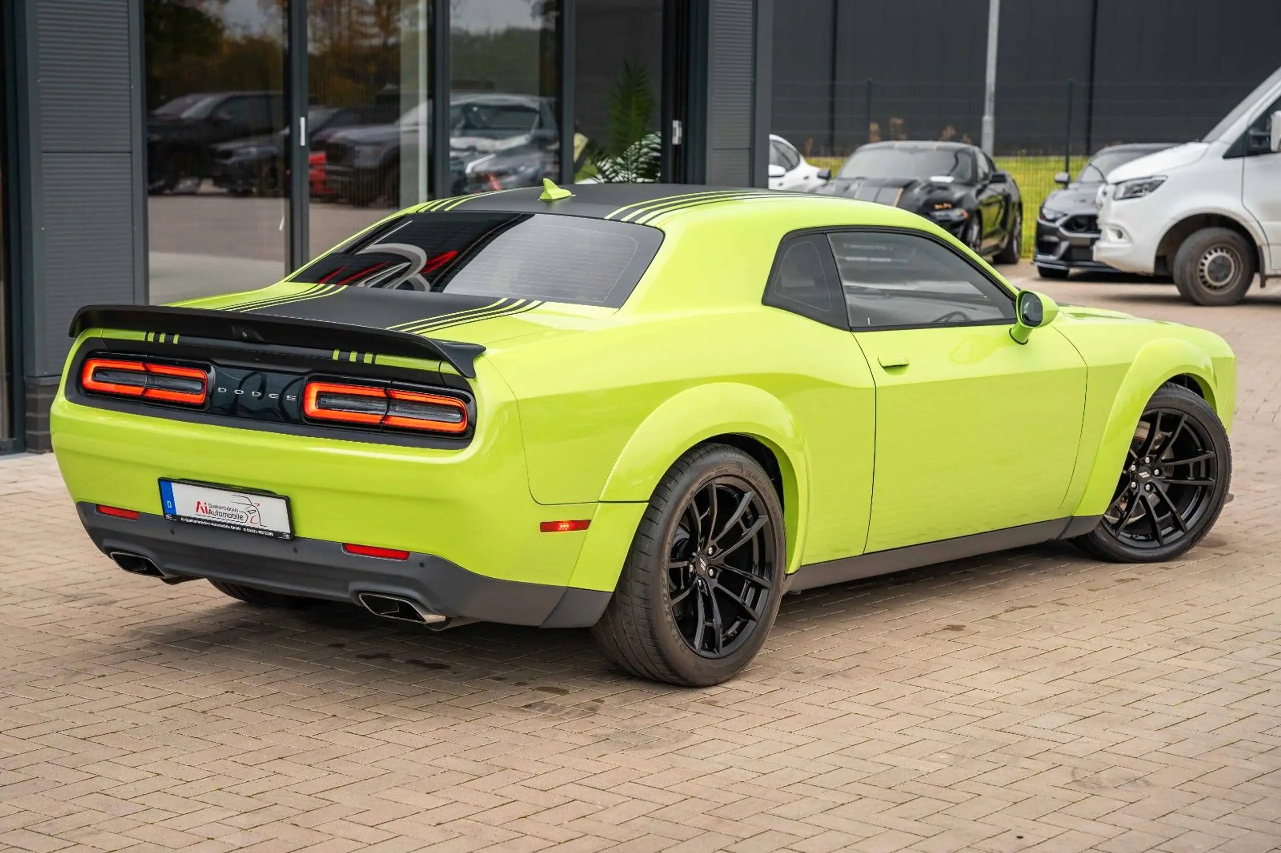 Dodge - Challenger