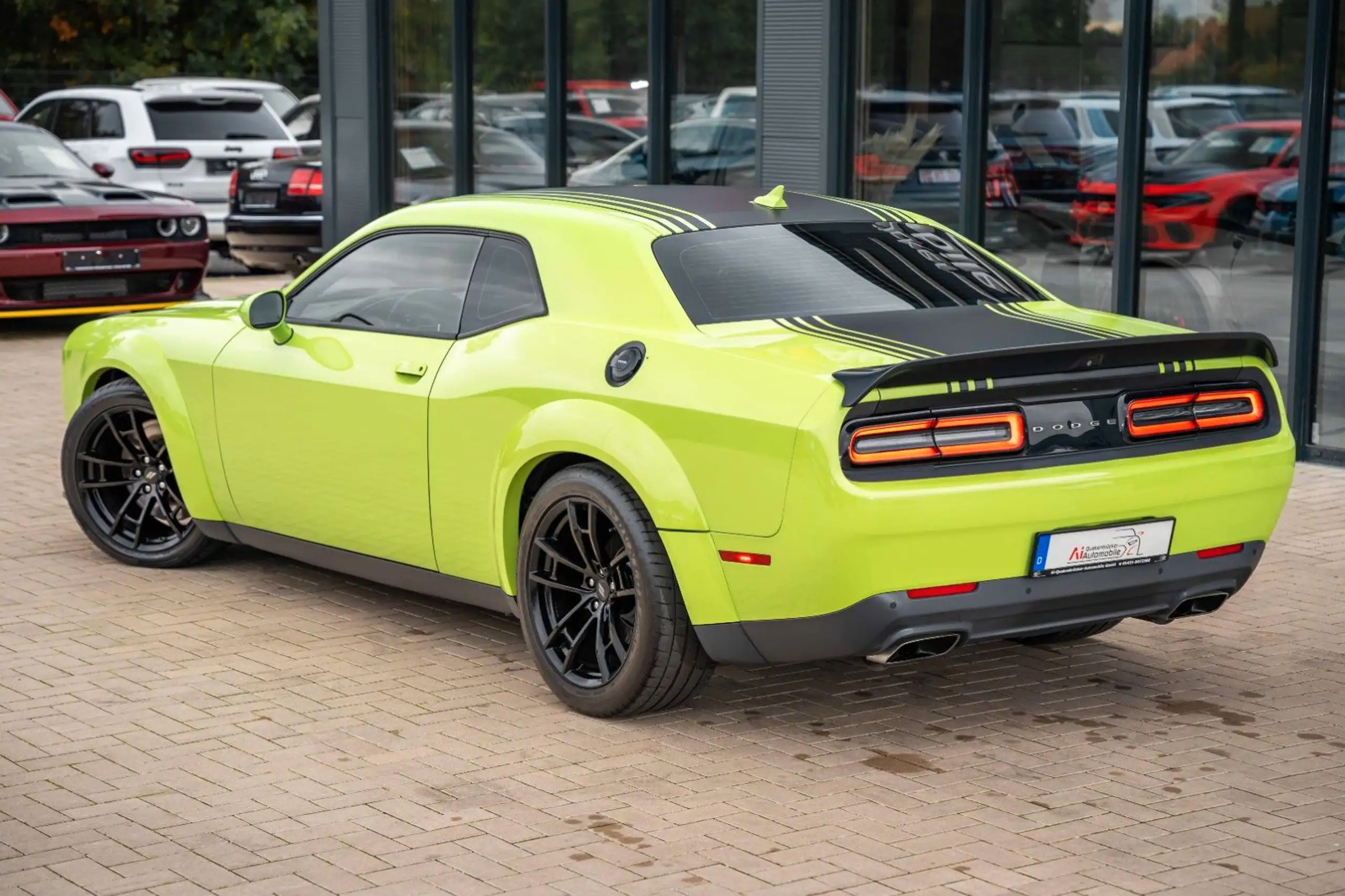 Dodge - Challenger