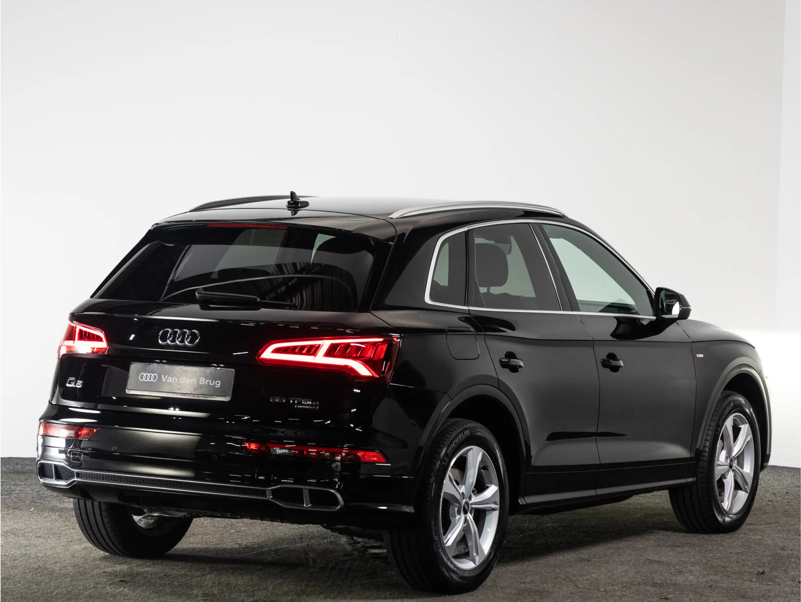 Audi - Q5