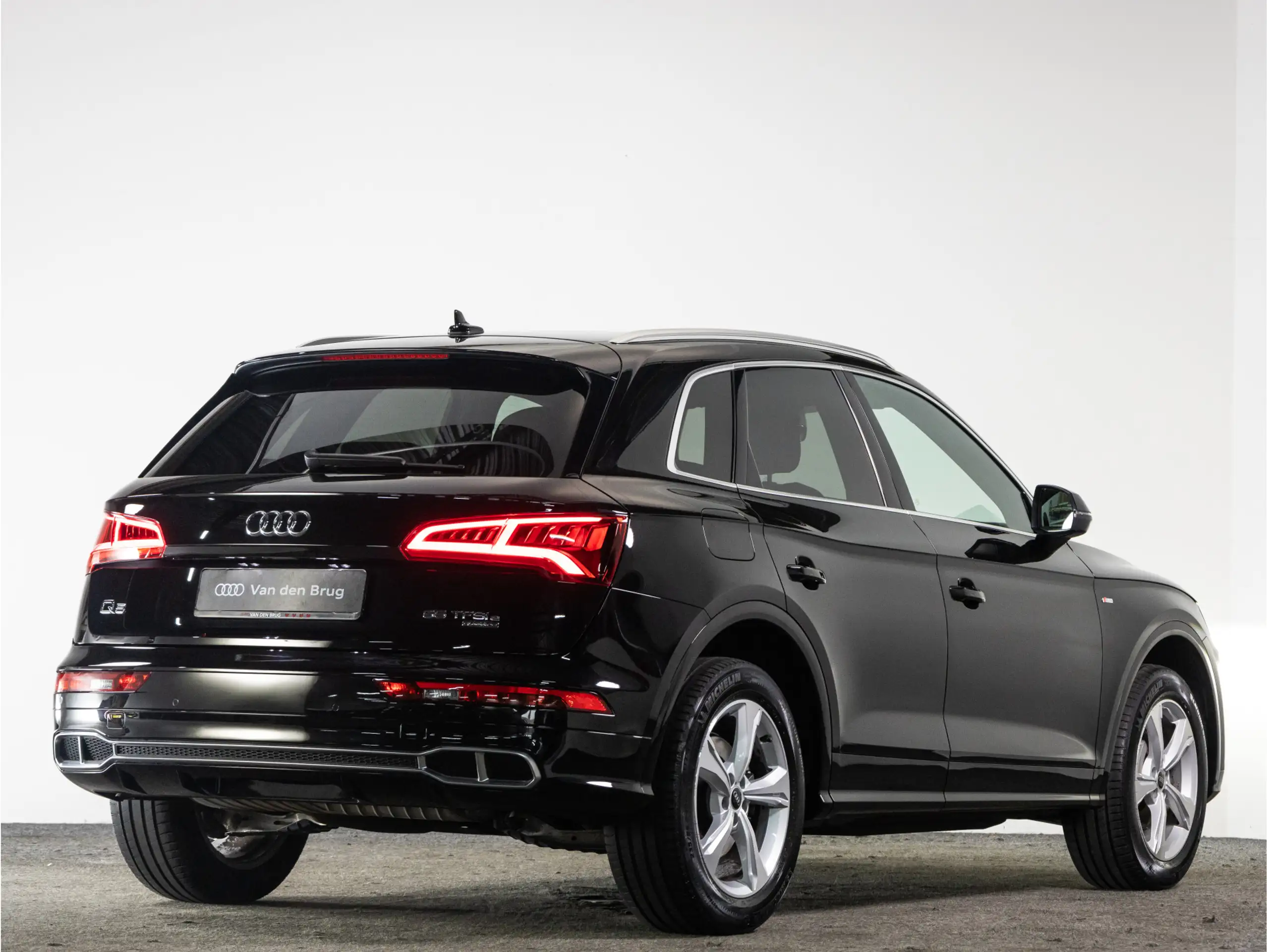 Audi - Q5