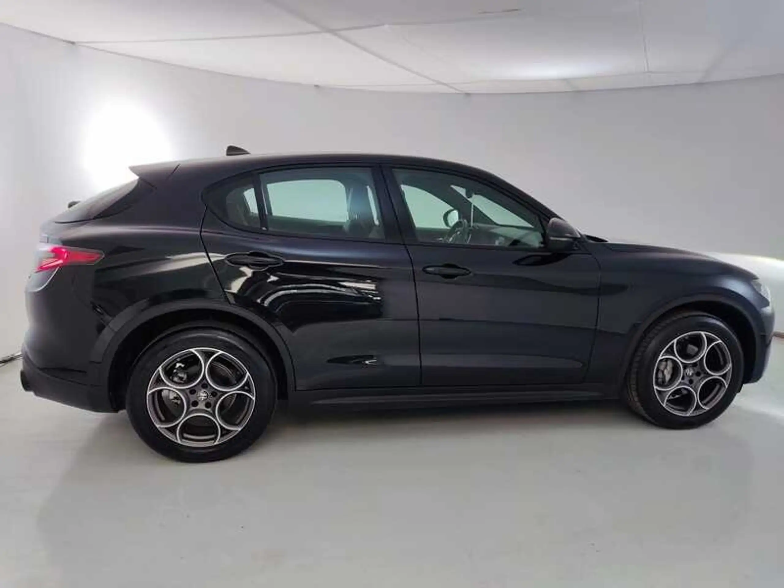 Alfa Romeo - Stelvio