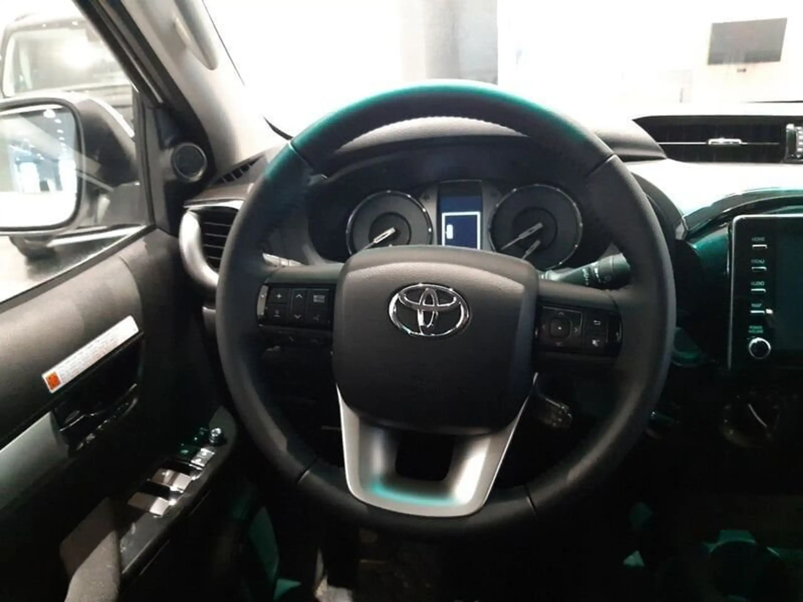 Toyota - Hilux