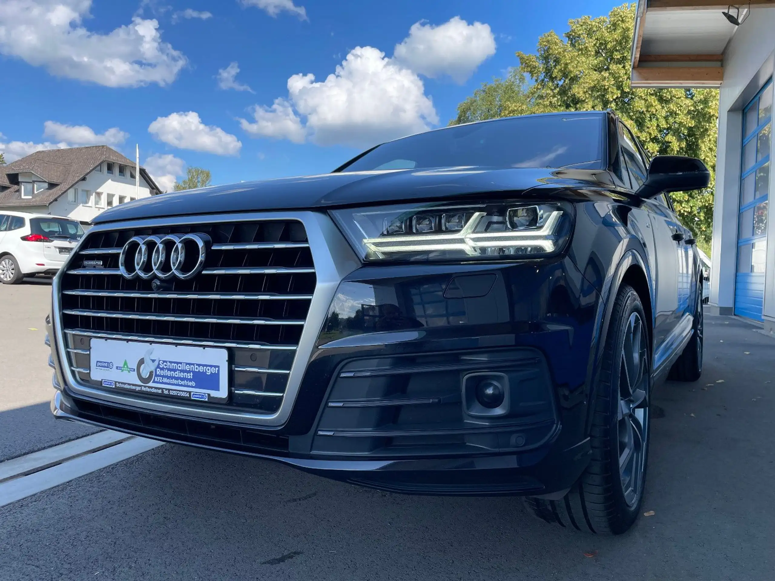 Audi - Q7