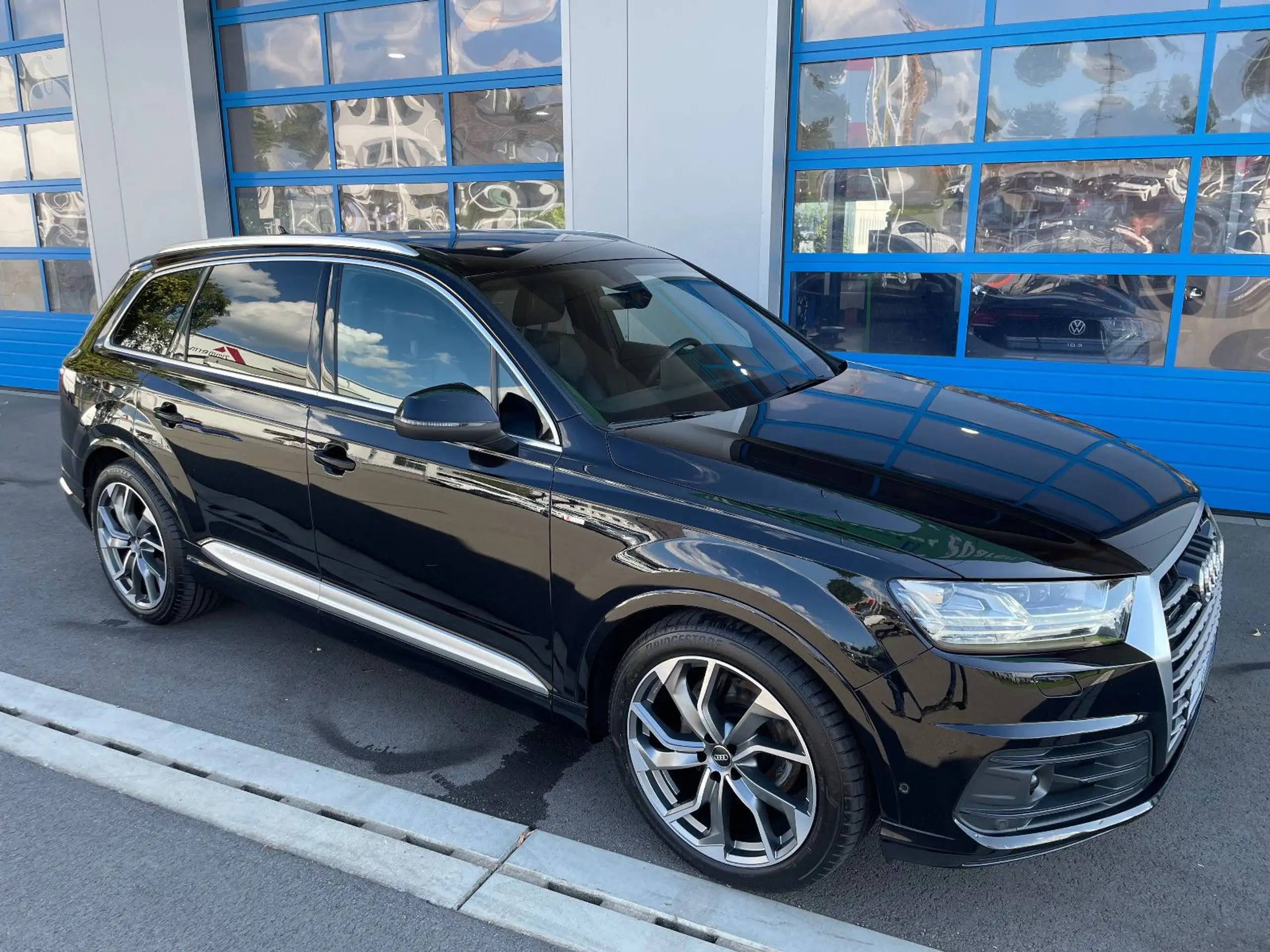 Audi - Q7