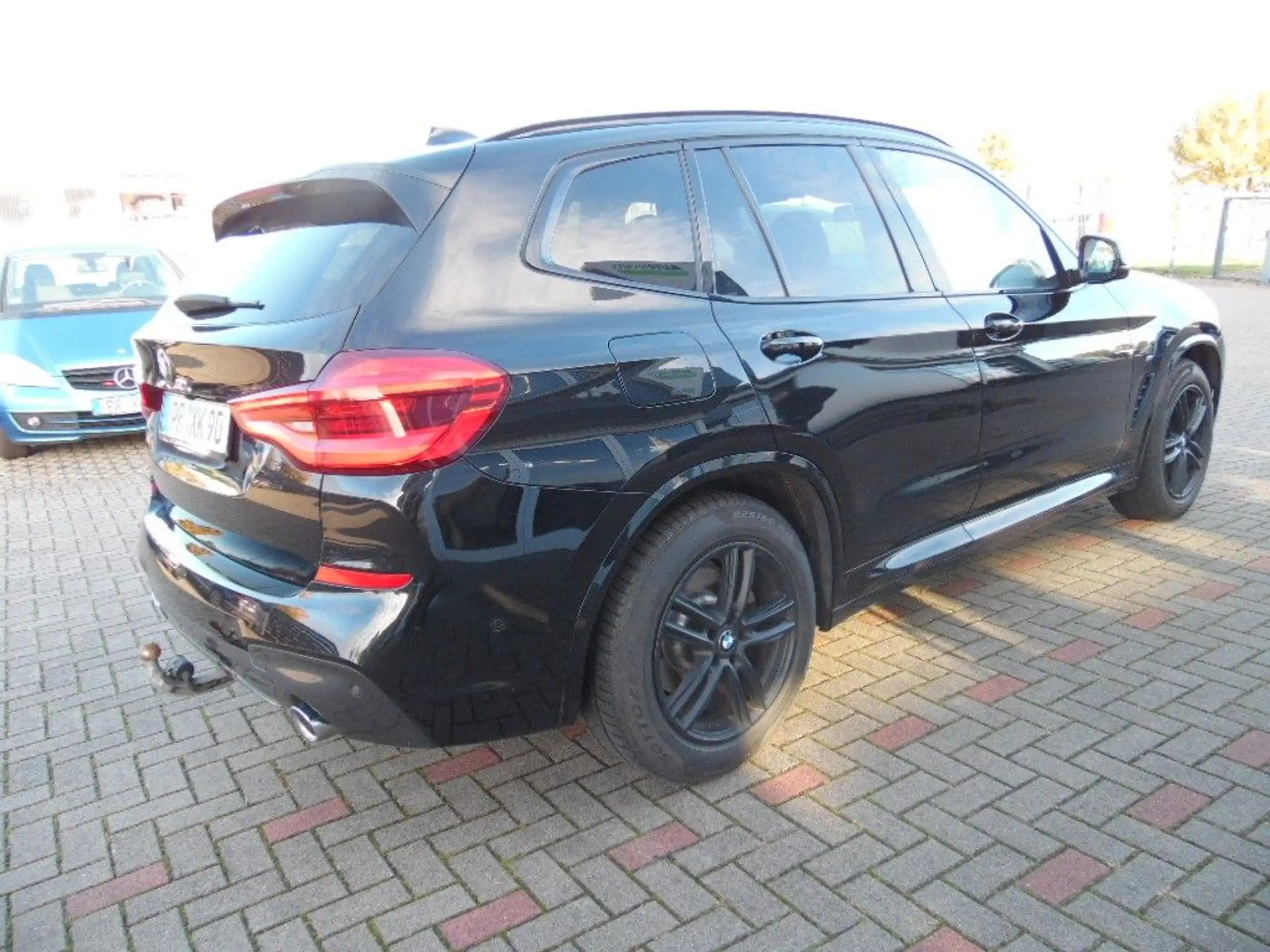 BMW - X3