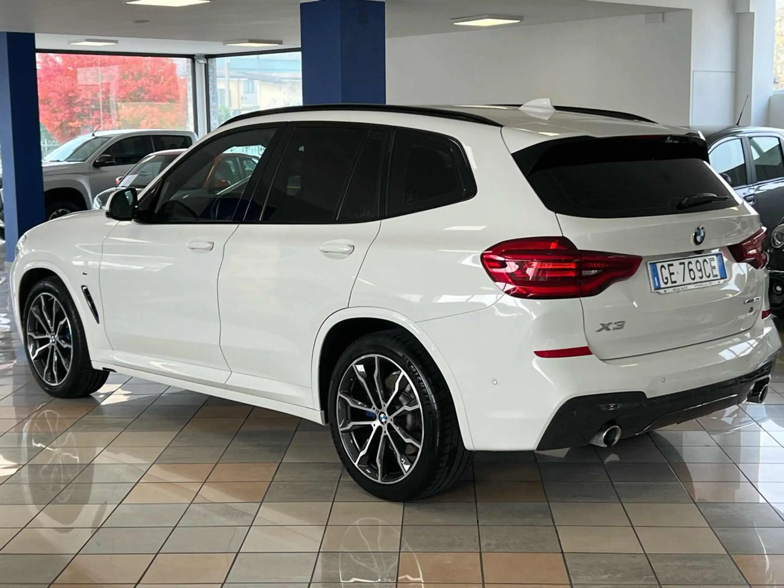 BMW - X3