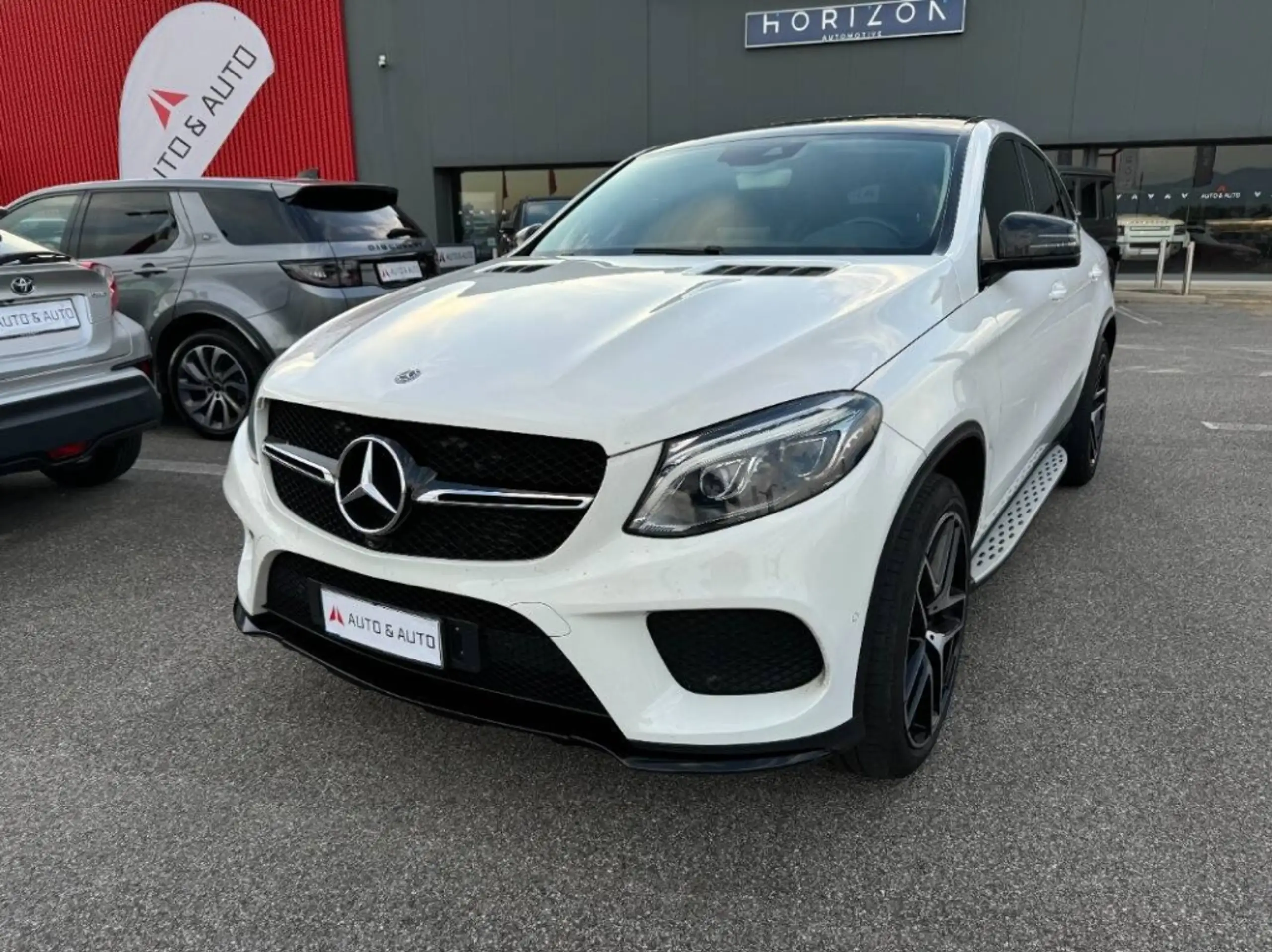 Mercedes-Benz - GLE 350