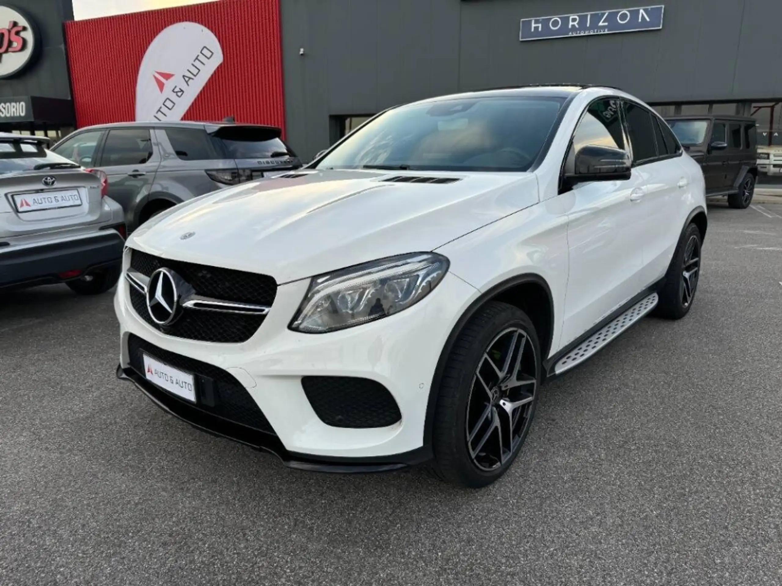 Mercedes-Benz - GLE 350