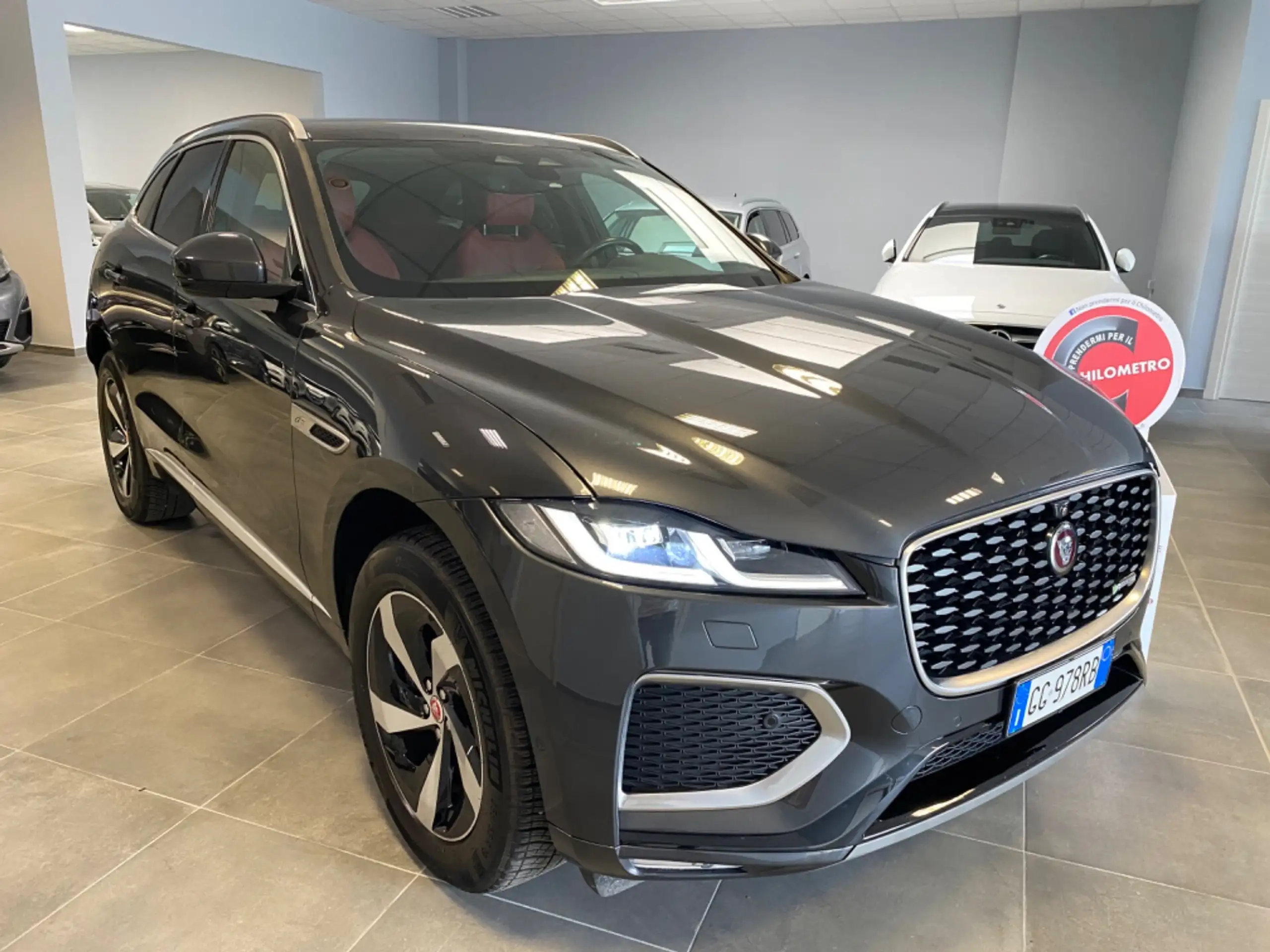 Jaguar - F-Pace