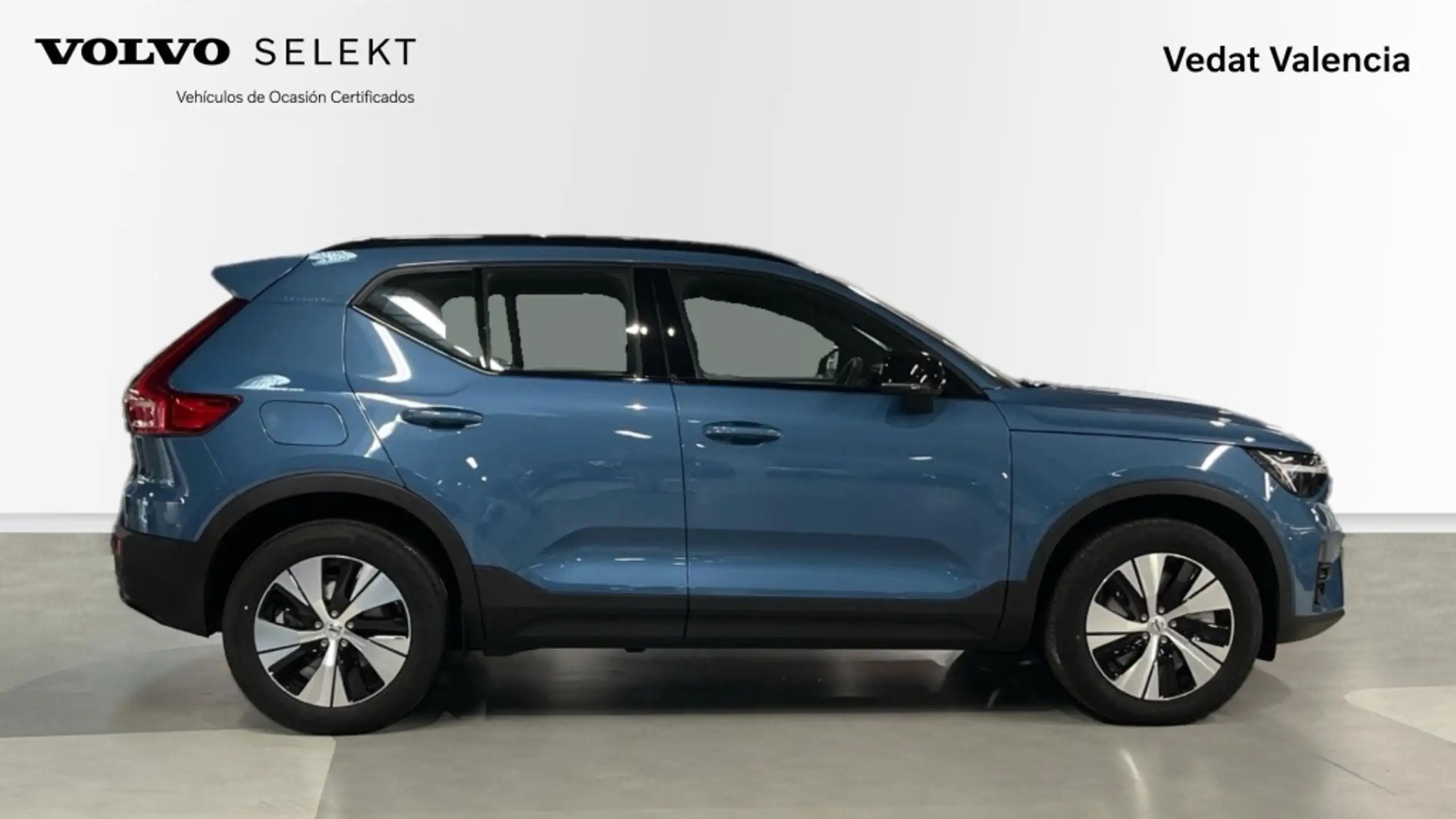 Volvo - XC40