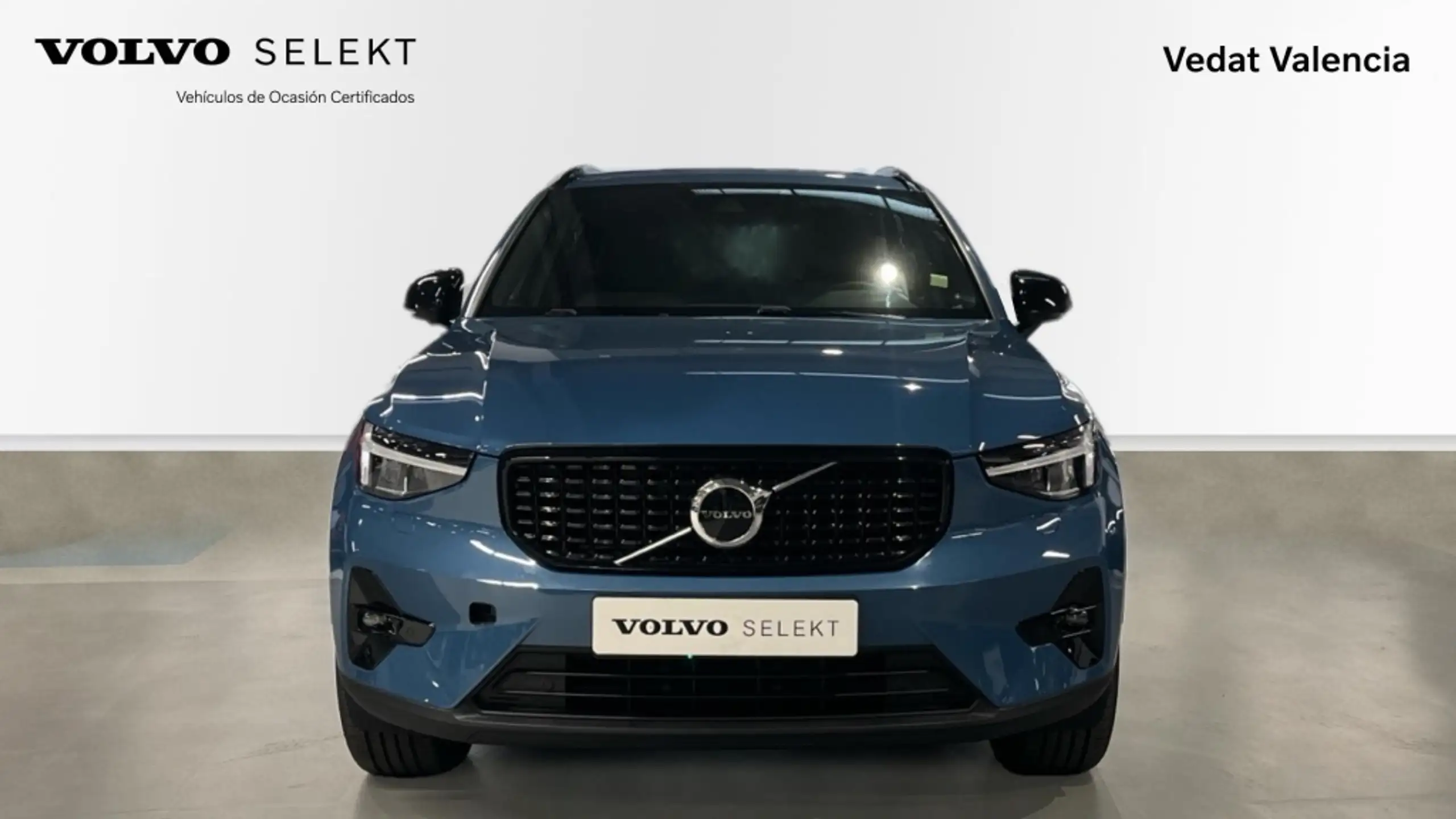 Volvo - XC40