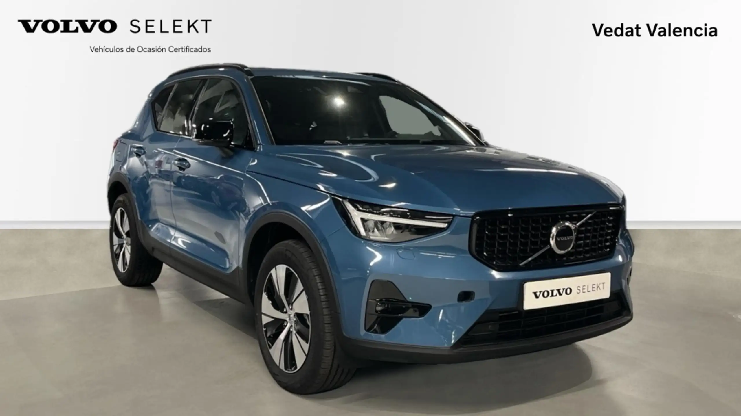 Volvo - XC40