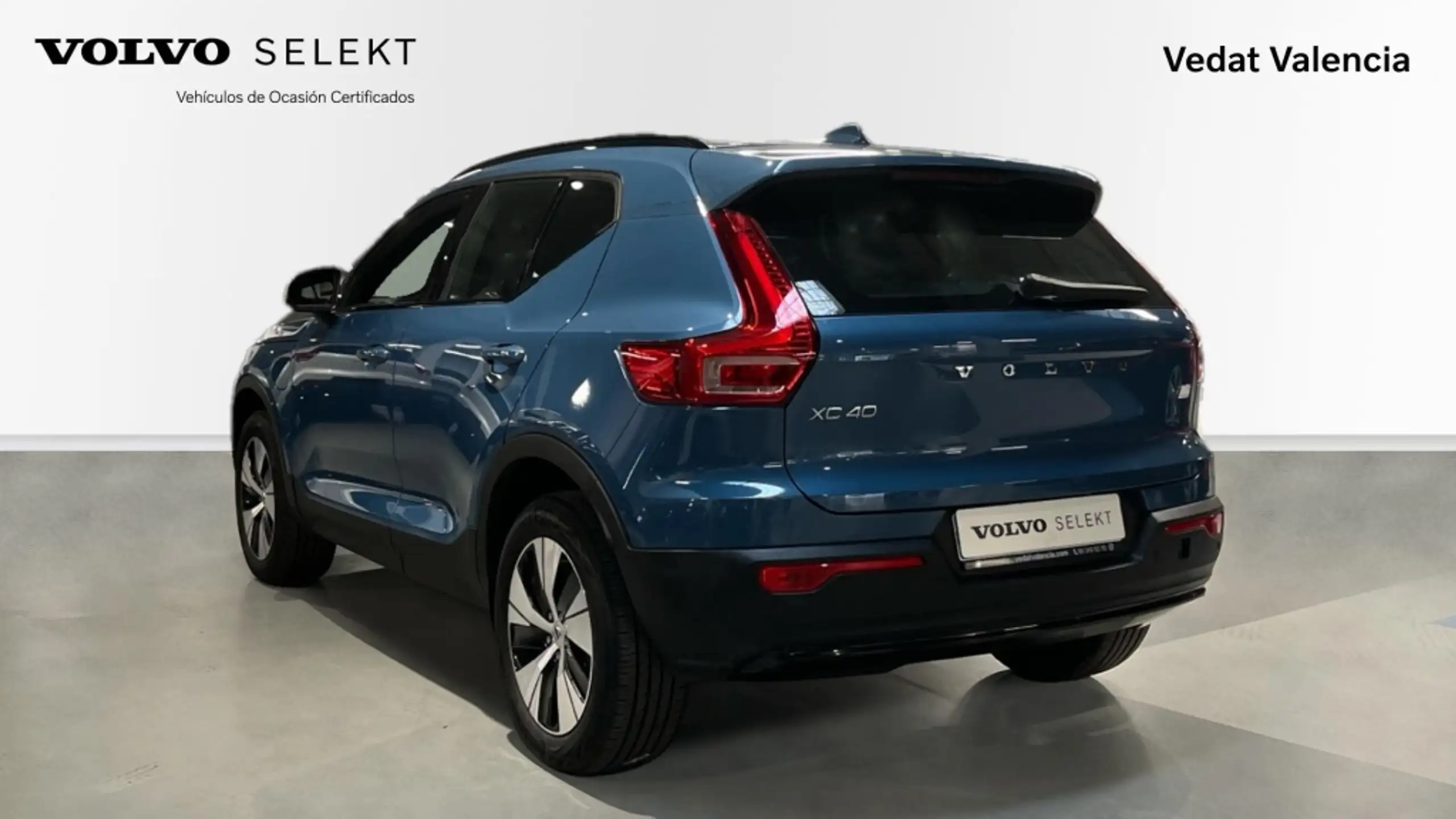 Volvo - XC40